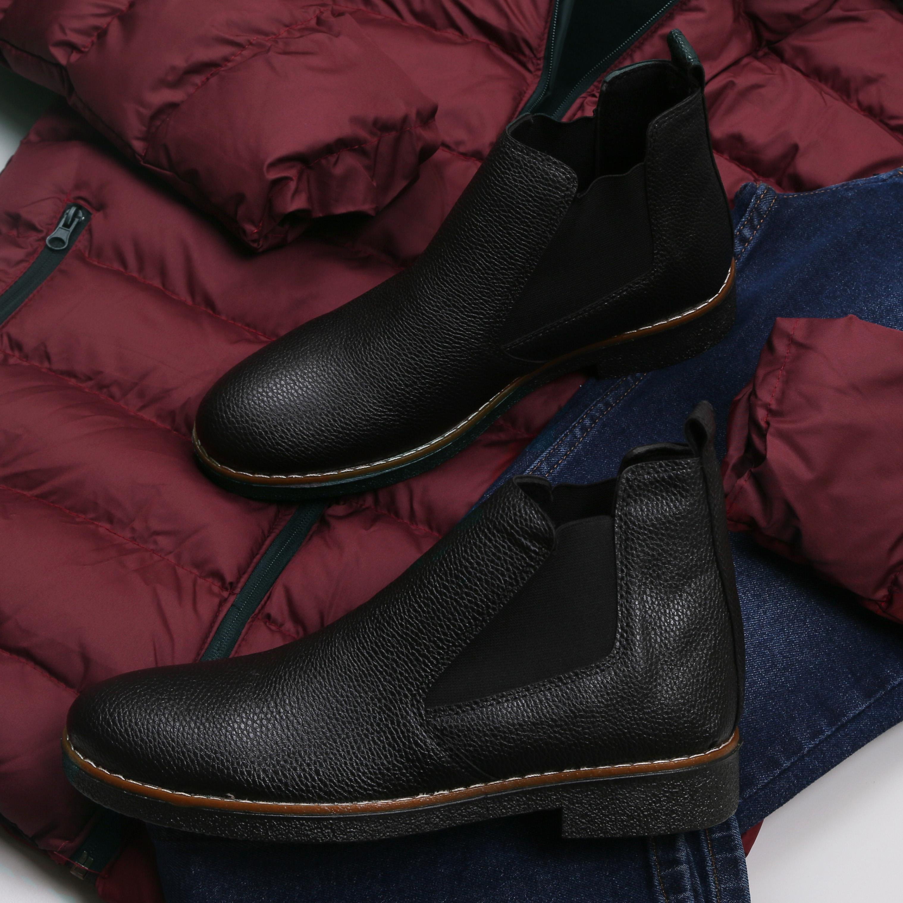 Bordo Şişme Mont Boğazlı Body Pantolon Bot Kombini