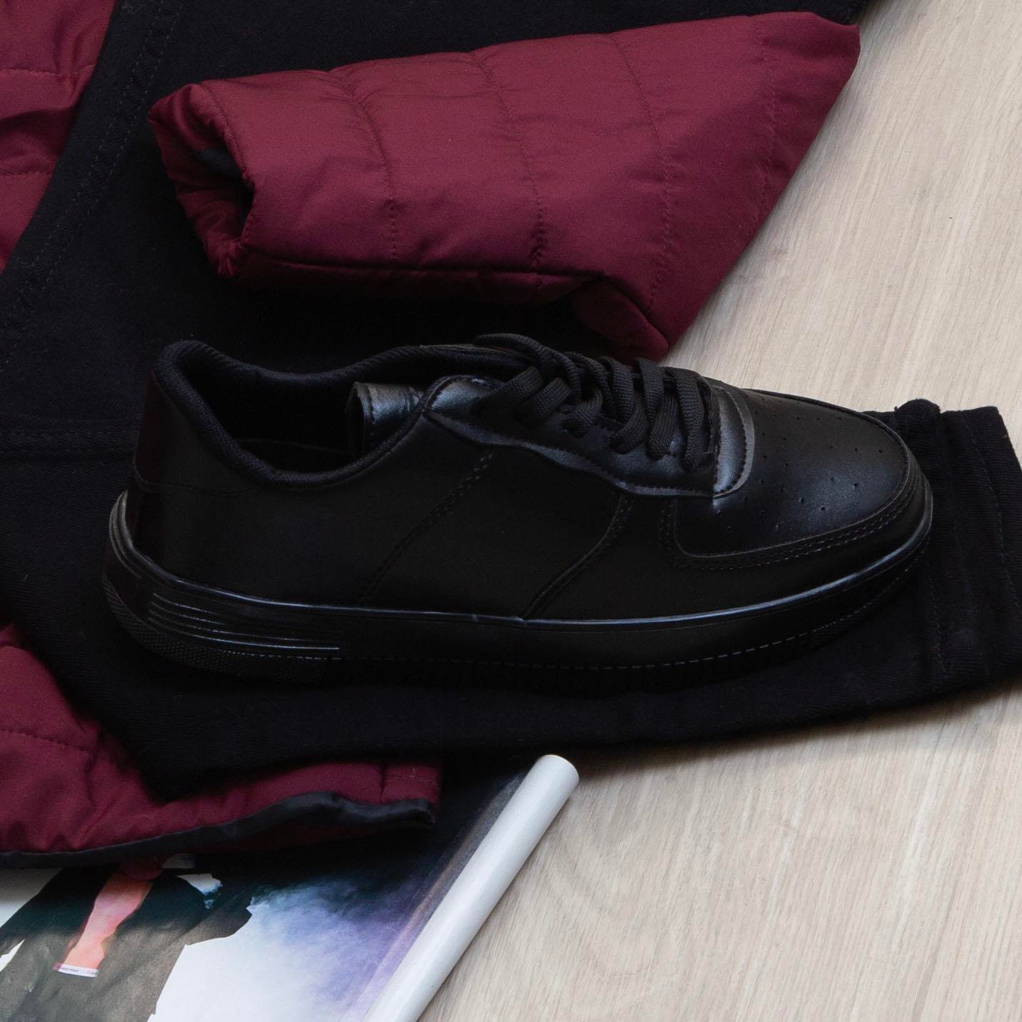 Bordo Şişme Mont Boğazlı Body Pantolon Ayakkabı Kombin