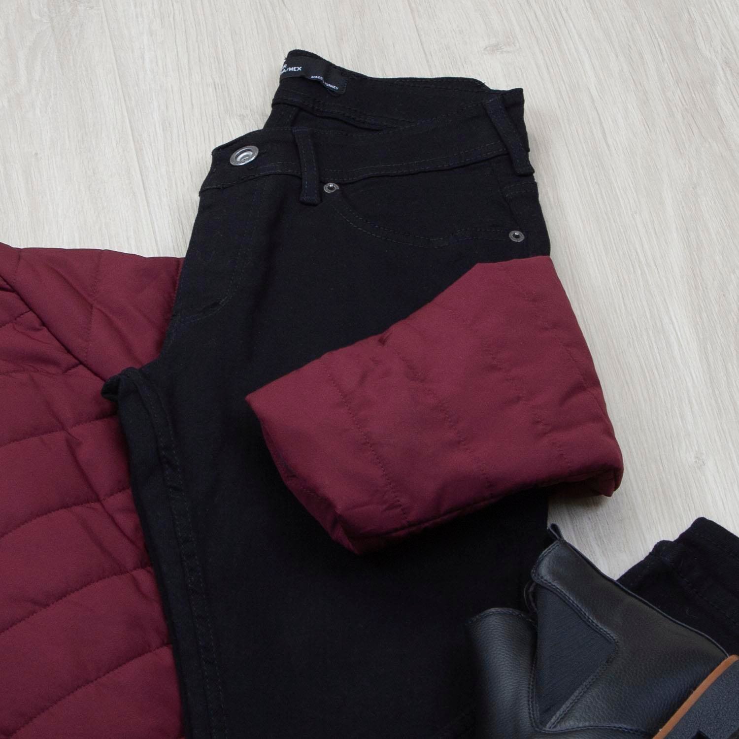 Bordo Şişme Mont Boğazlı Body Pantolon Bot Kombin