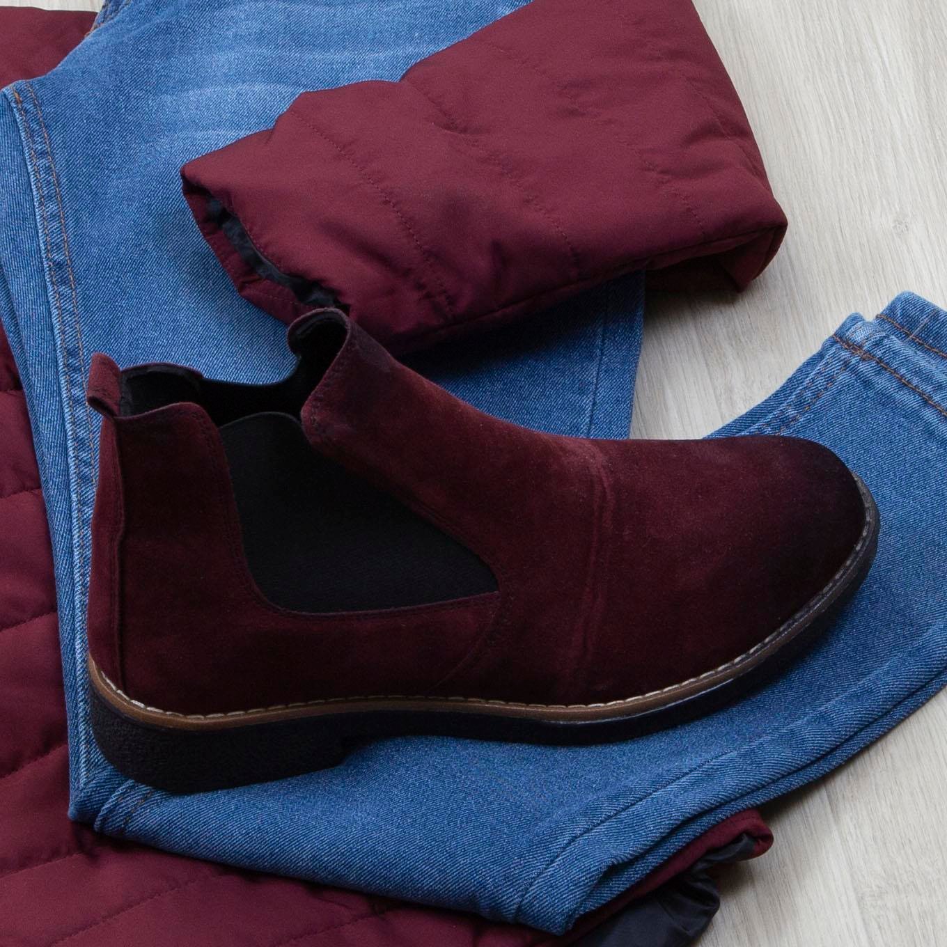 Bordo Şişme Mont Boğazlı Body Pantolon Bot Kombin