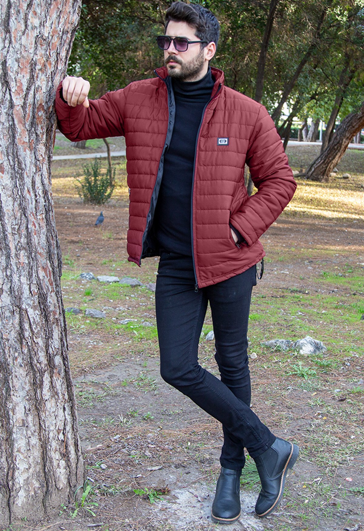 Bordo Şişme Mont Boğazlı Kazak Pantolon Bot Kombin