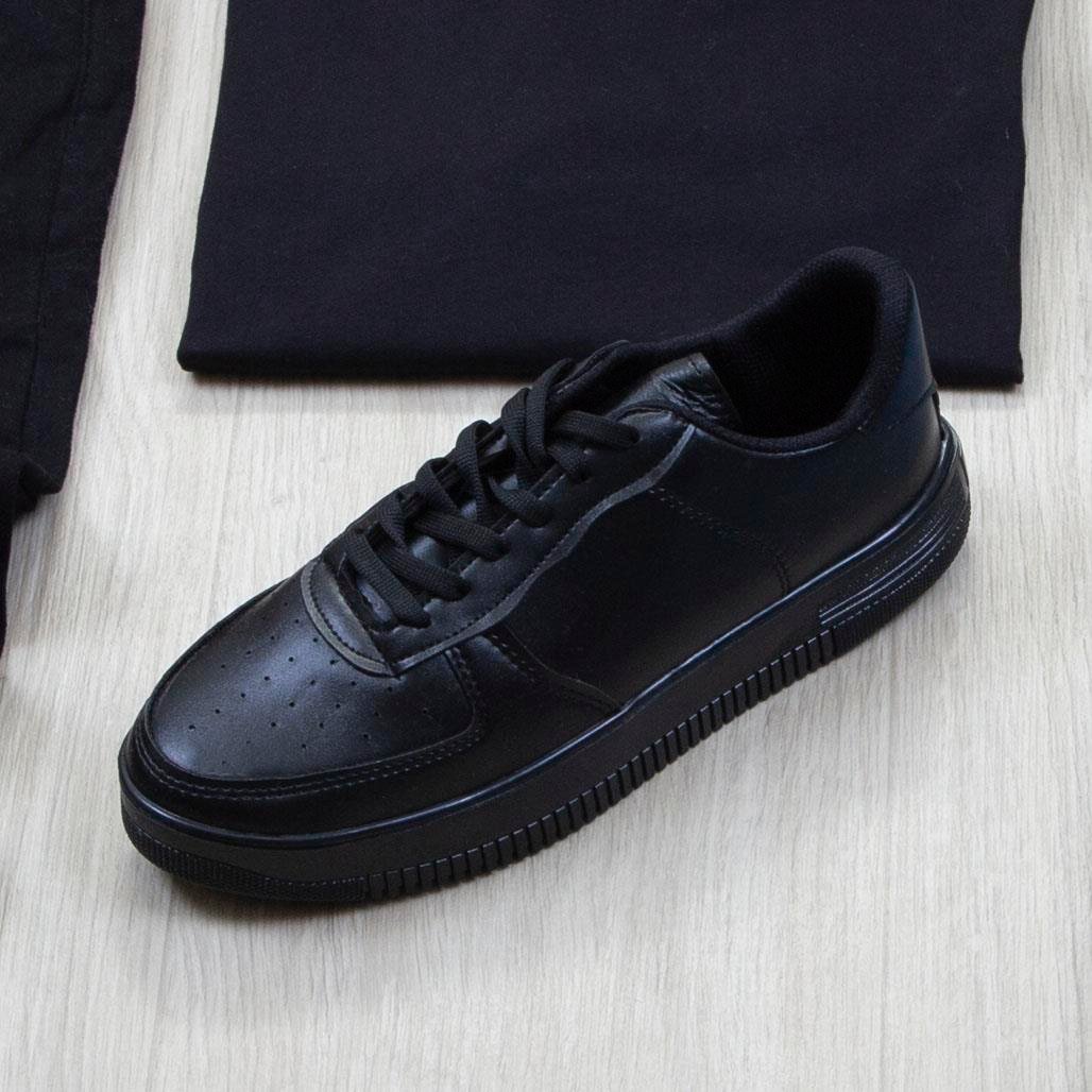 Buz Mavi Kot Ceket Tişört Pantolon Ayakkabı Kombin