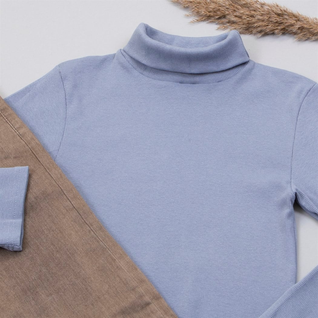 Çelik Mavi Boğazlı Kazak Pantolon Bot Kombin