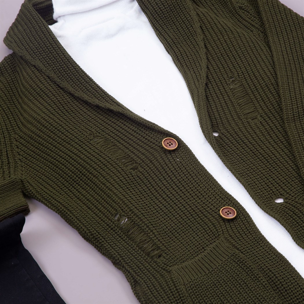 Cepli Yırtıklı Haki Hırka Kazak Pantolon Bot Kombin