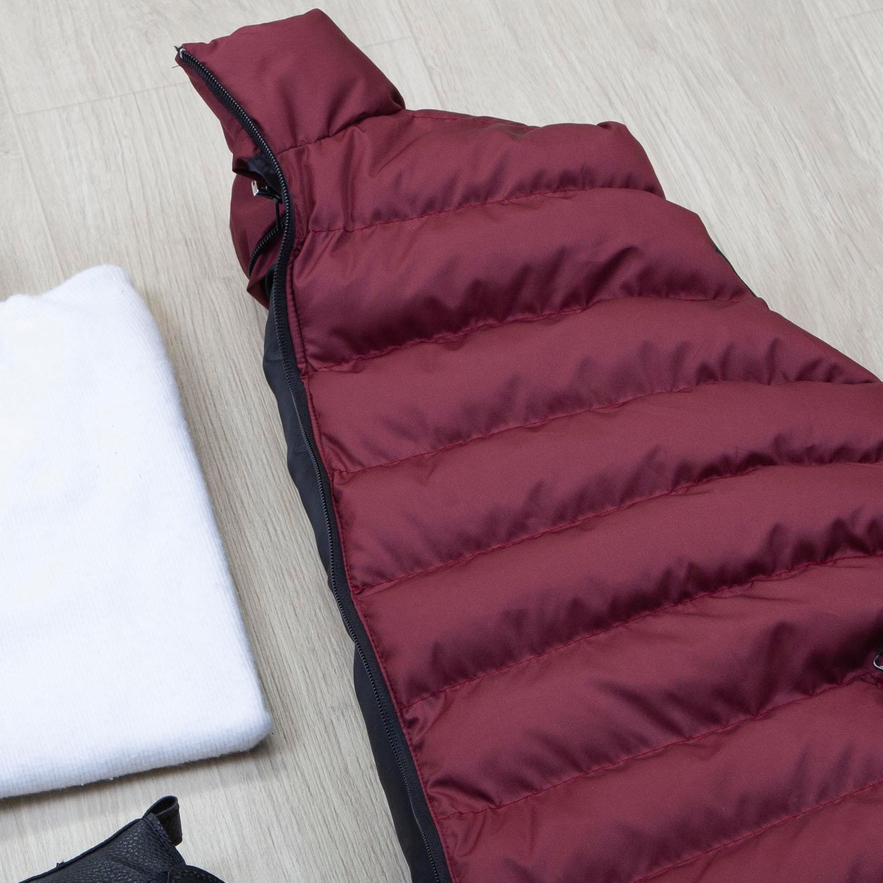 Çıkarılabilir Kapşonlu Bordo Şişme Yelek Boğazlı Body Pantolon Bot Kombin