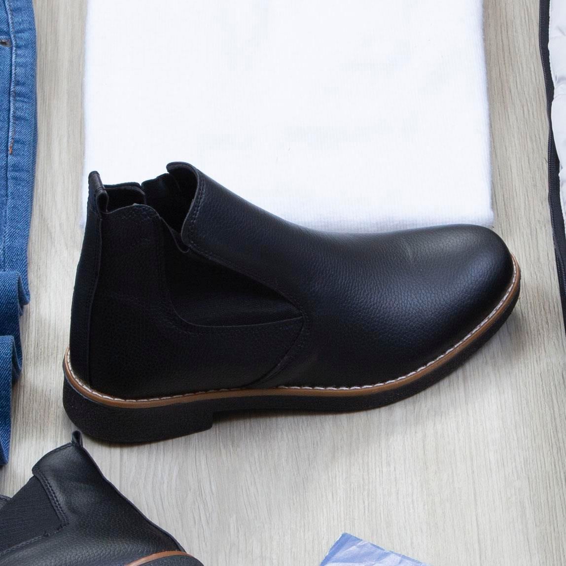 Çıkarılabilir Kapşonlu Gri Şişme Yelek Boğazlı Body Pantolon Bot Kombin