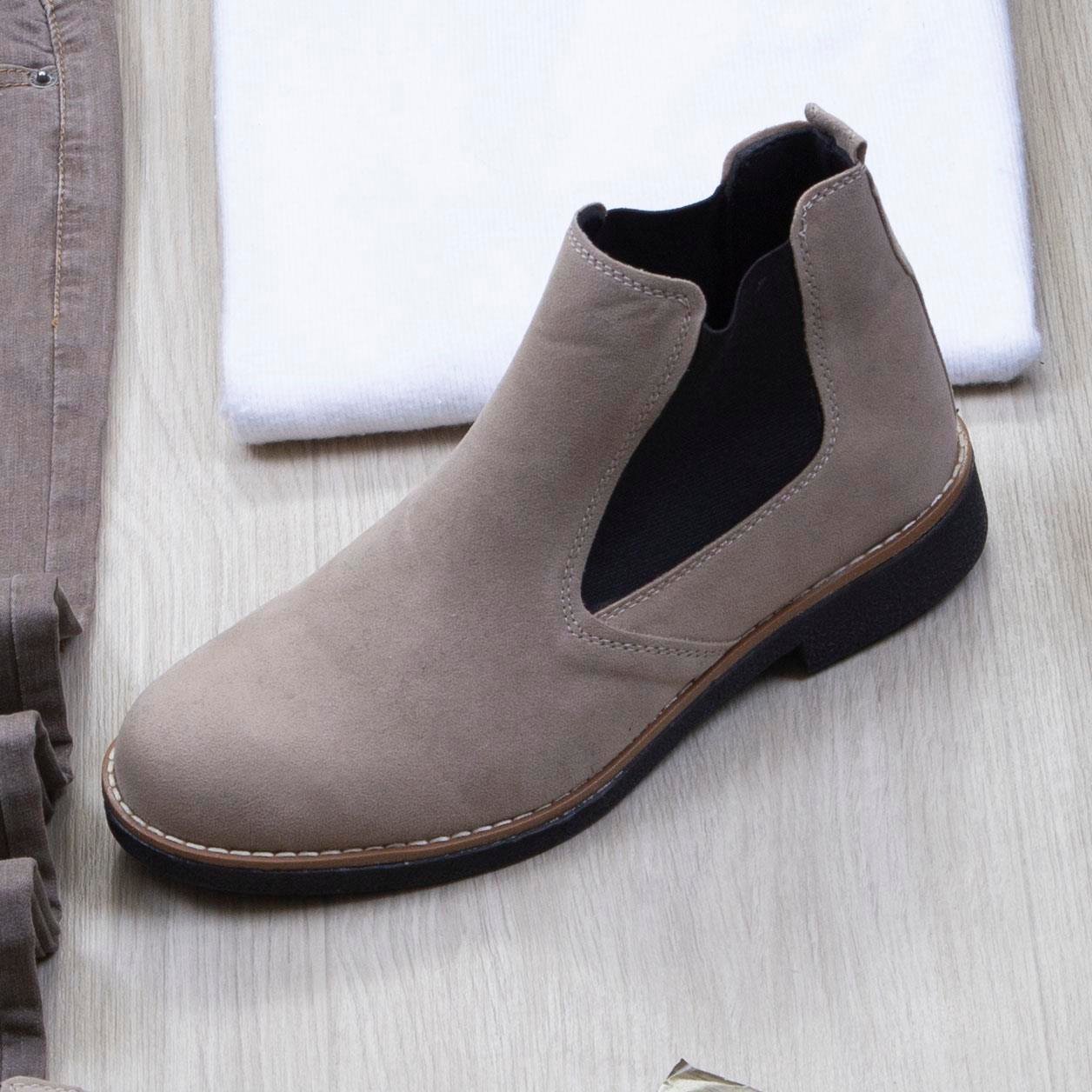 Çıkarılabilir Kapşonlu Haki Şişme Yelek Boğazlı Body Pantolon Bot Kombin