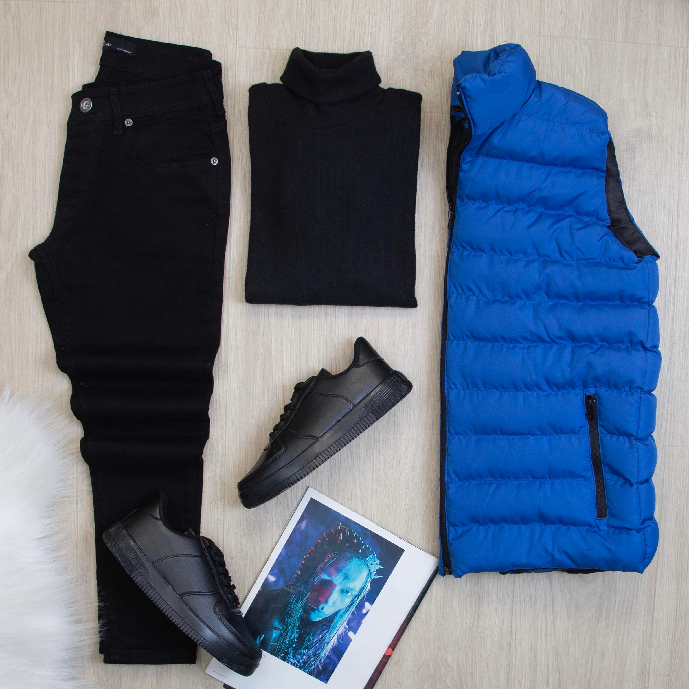 Çıkarılabilir Kapşonlu Mavi Şişme Yelek Boğazlı Body Pantolon Ayakkabı Kombin