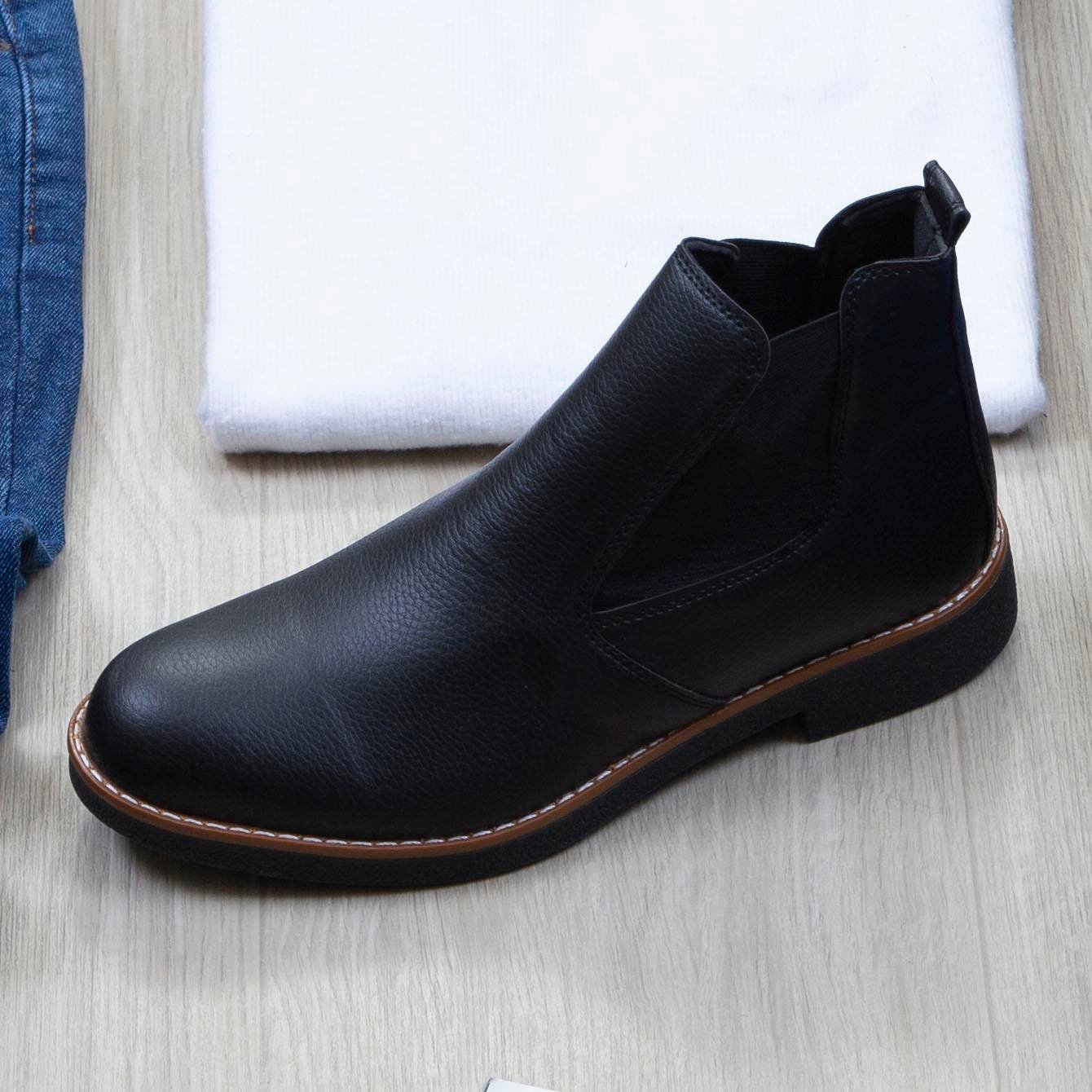 Çıkarılabilir Kapşonlu Şişme Yelek Boğazlı Body Pantolon Bot Kombin