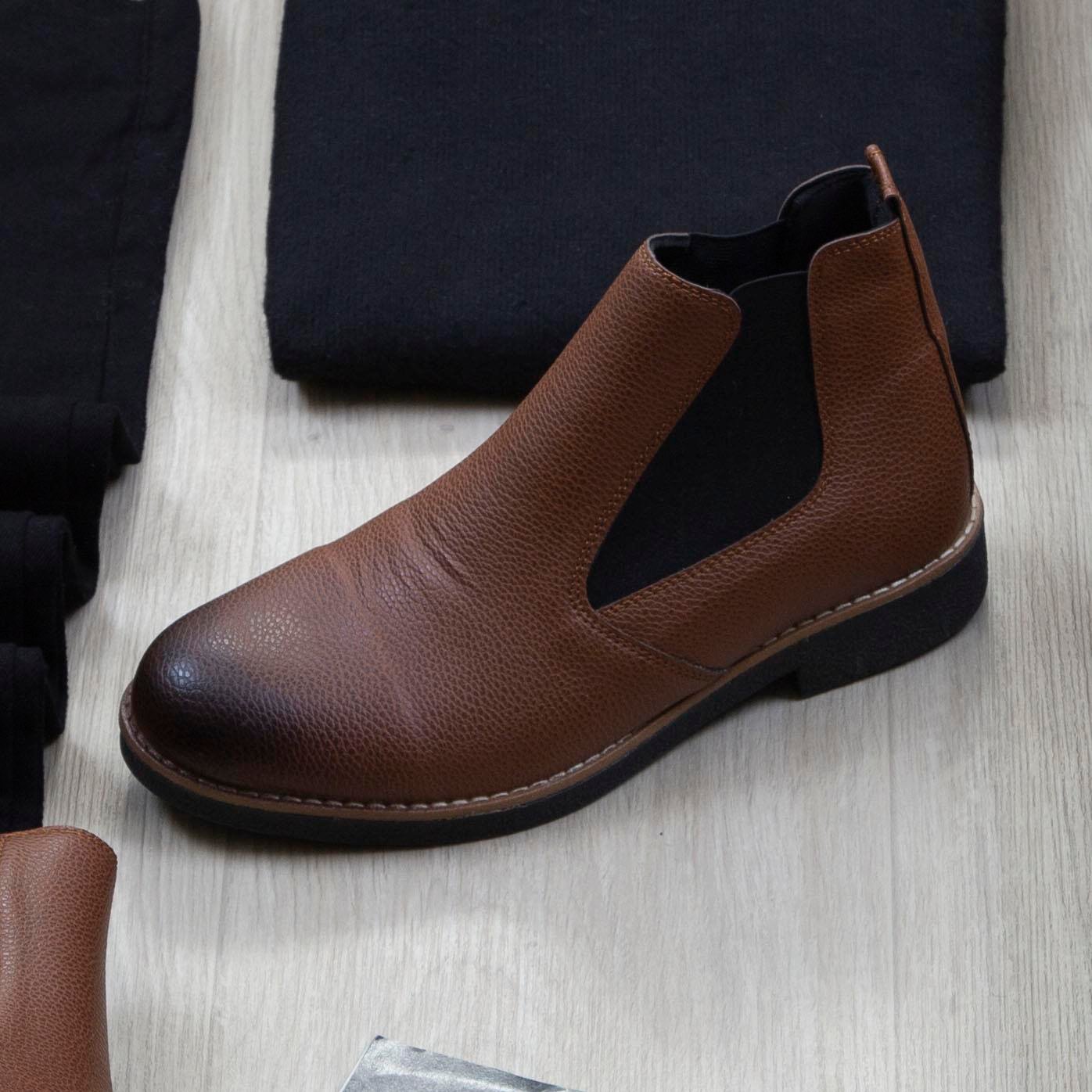 Çıkarılabilir Kapşonlu Taba Şişme Yelek Boğazlı Body Pantolon Bot Kombin