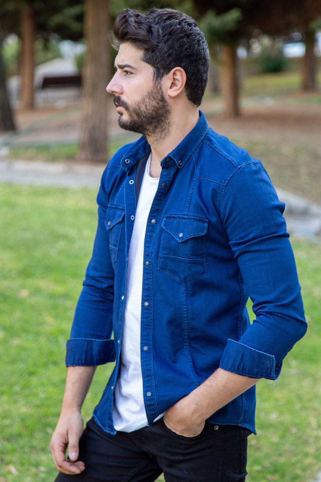 Çıtçıtlı koyu mavi spor kot gömlek