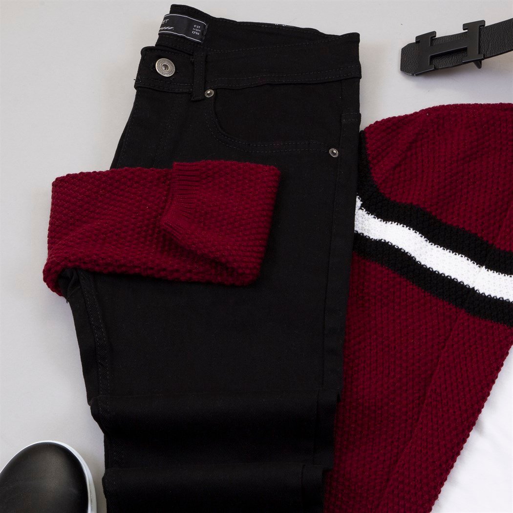 Çizgi Detaylı Bordo Hırka Tişört Pantolon Kombin