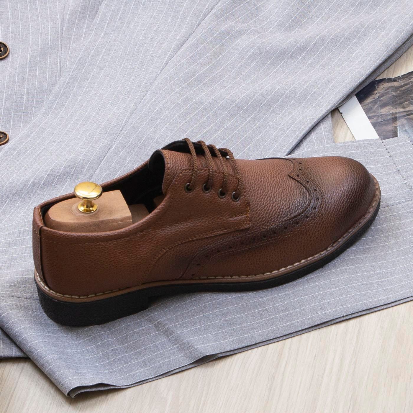 Çizgili Açık Gri Kruvaze Takım Elbise Kombini