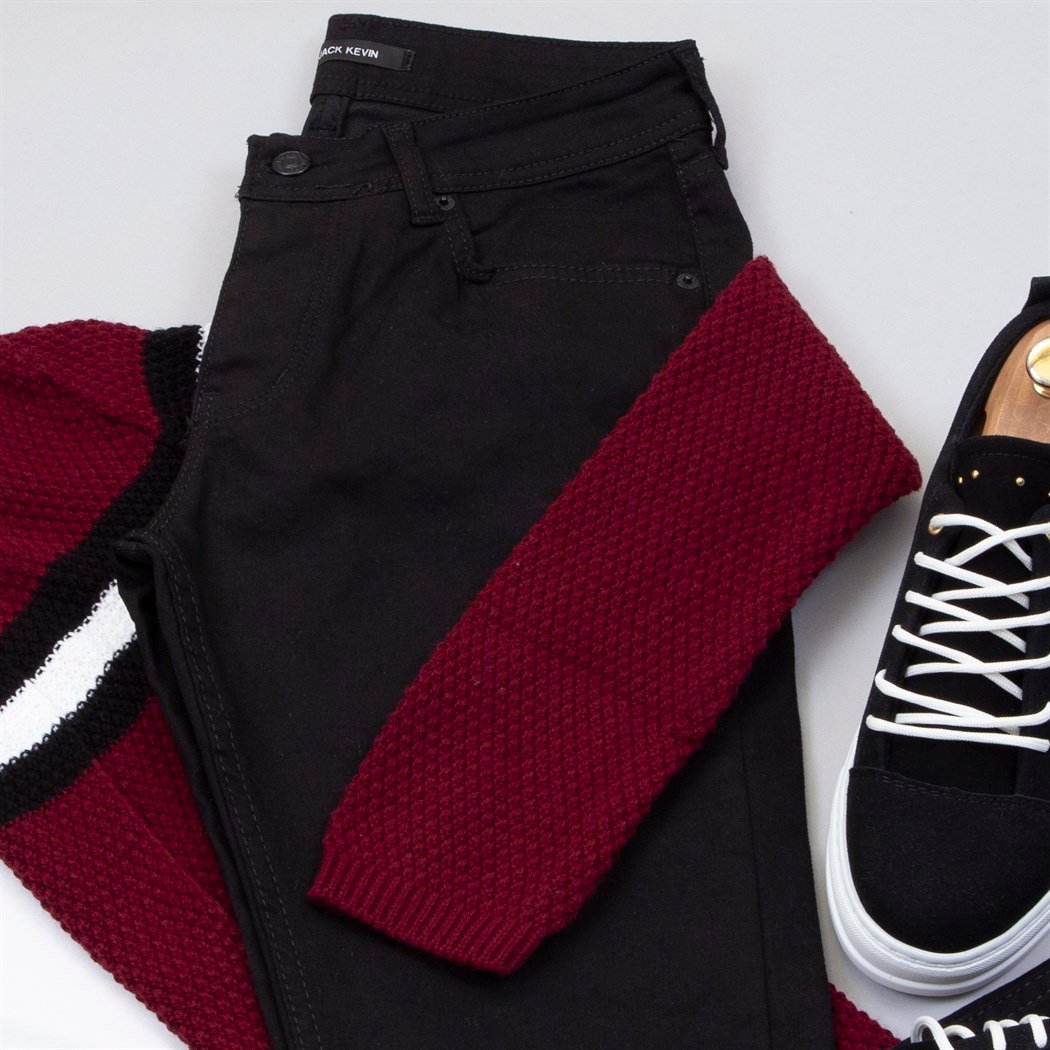 Çizgili Bordo Hırka Tişört Pantolon Ayakkabı Kombin