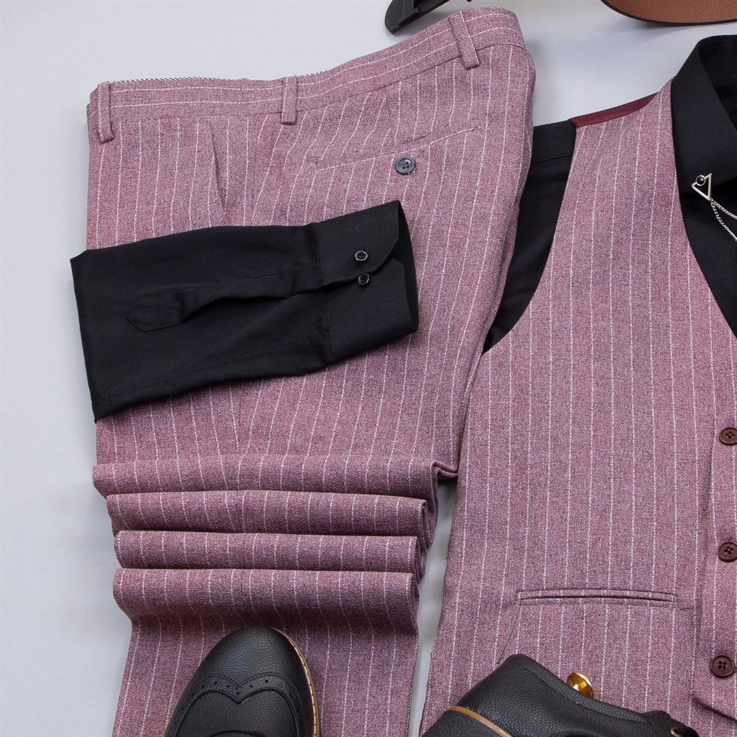 Çizgili Gül Kurusu Takım Elbise Kombini