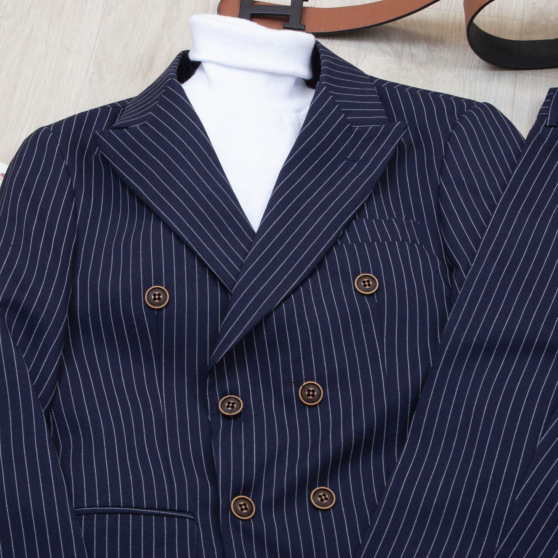 Çizgili Lacivert Kruvaze Takım Elbise Kombini