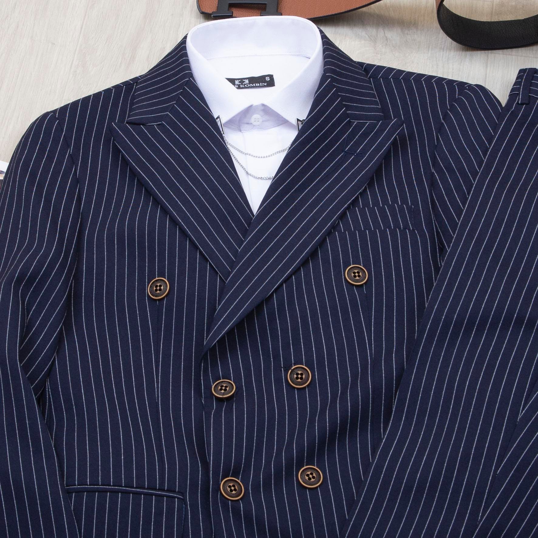 Çizgili Lacivert Kruvaze Takım Elbise Kombini