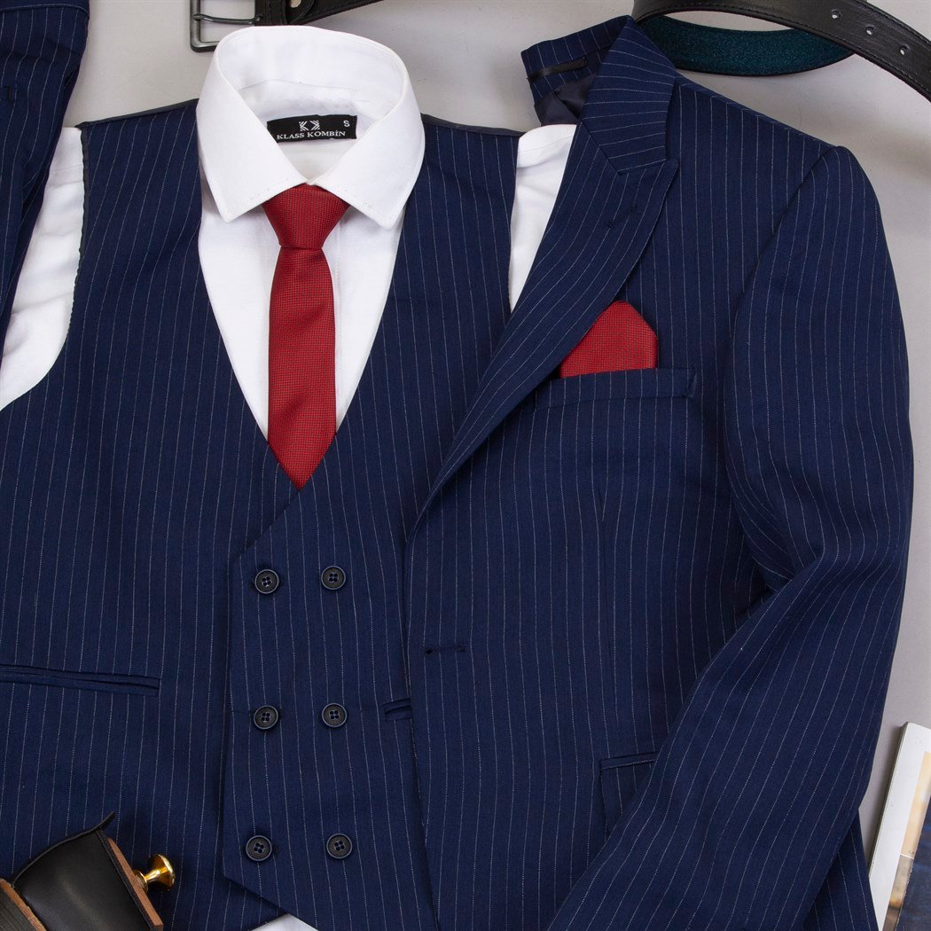 Çizgili Lacivert Takım Elbise Kombini