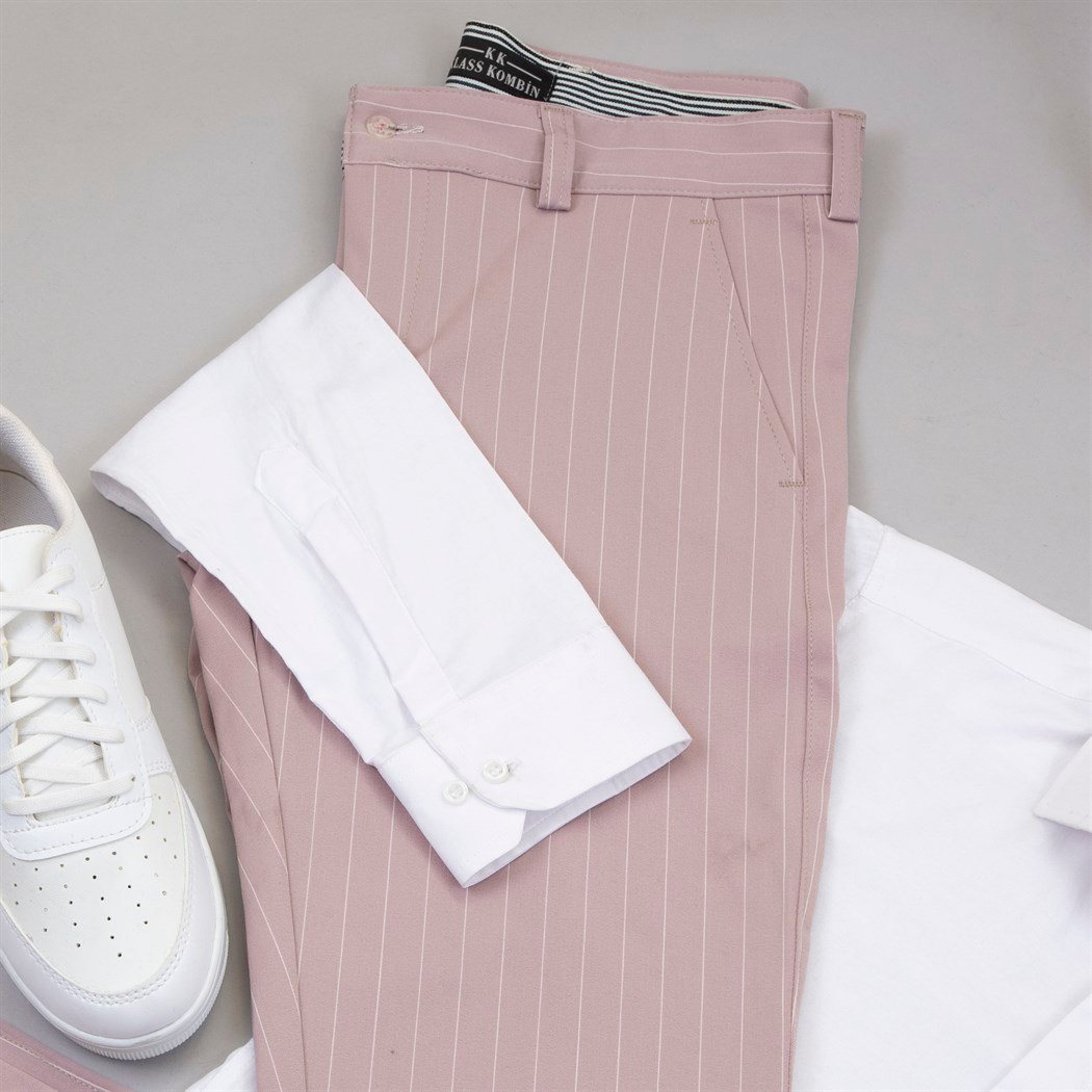 Çizgili Pudra Pantolon Beyaz Gömlek Ayakkabı Kombin