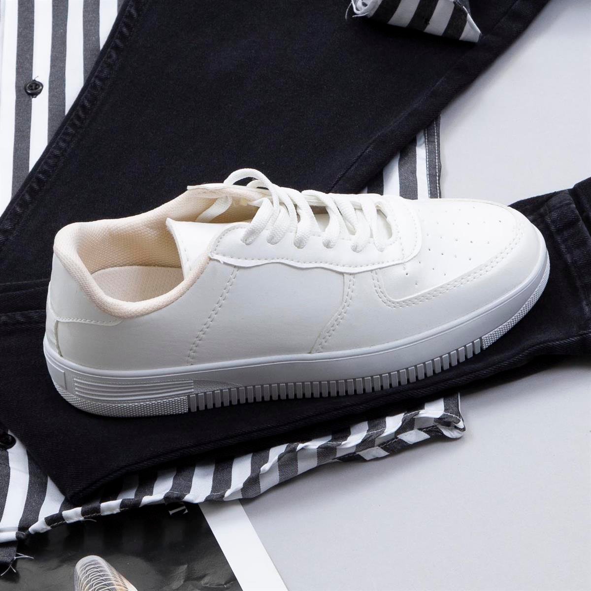 Çizgili Siyah Gömlek Pantolon Ayakkabı Kombin