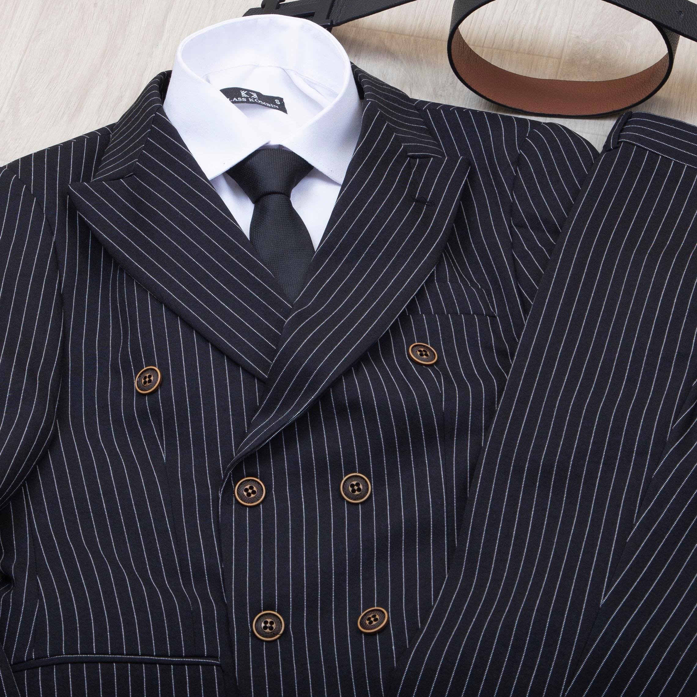 Çizgili Siyah Kruvaze Takım Elbise Kombini