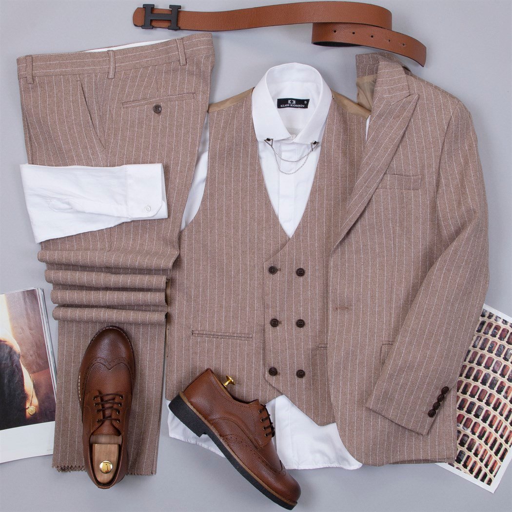 Çizgili Vizon Takım Elbise Kombini