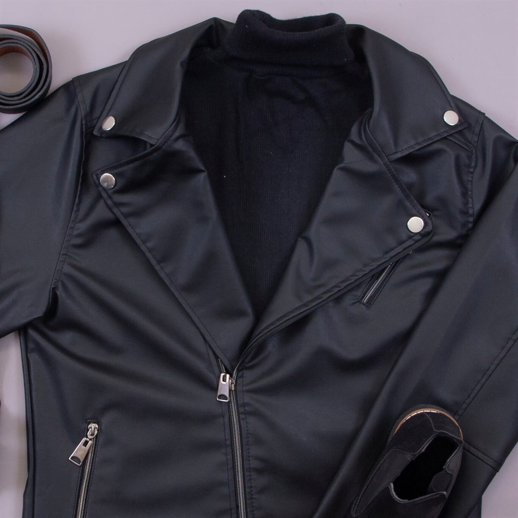 deri ceket pantolon bot kombini