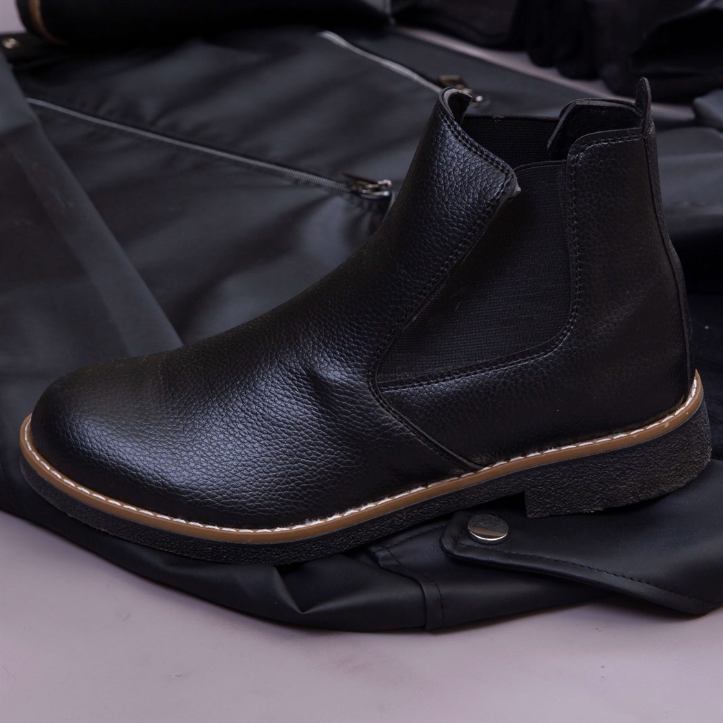 deri ceket pantolon bot kombini