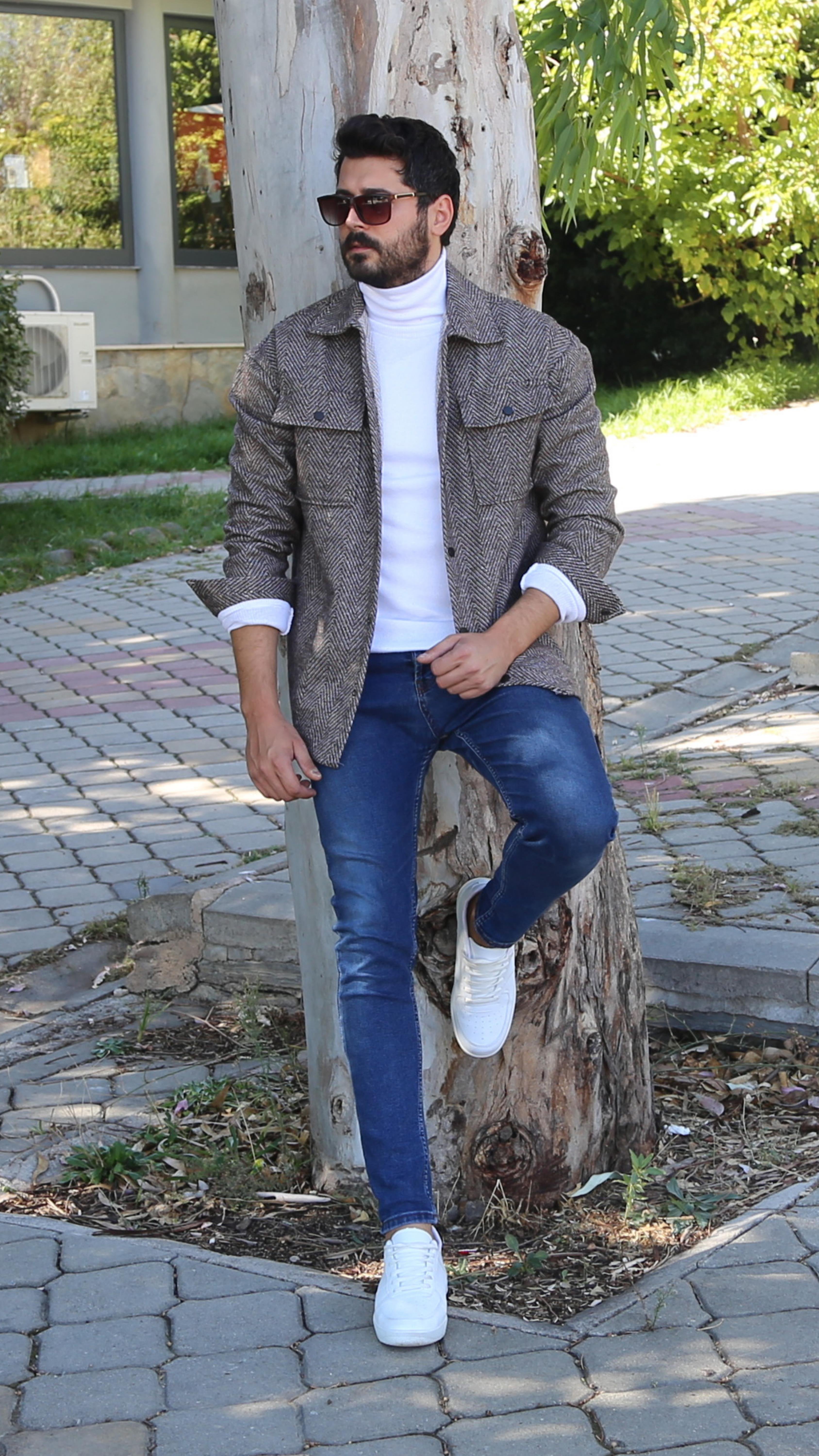 Desenli Kahve Gömlek Boğazlı Body Pantolon Ayakkabı Kombin