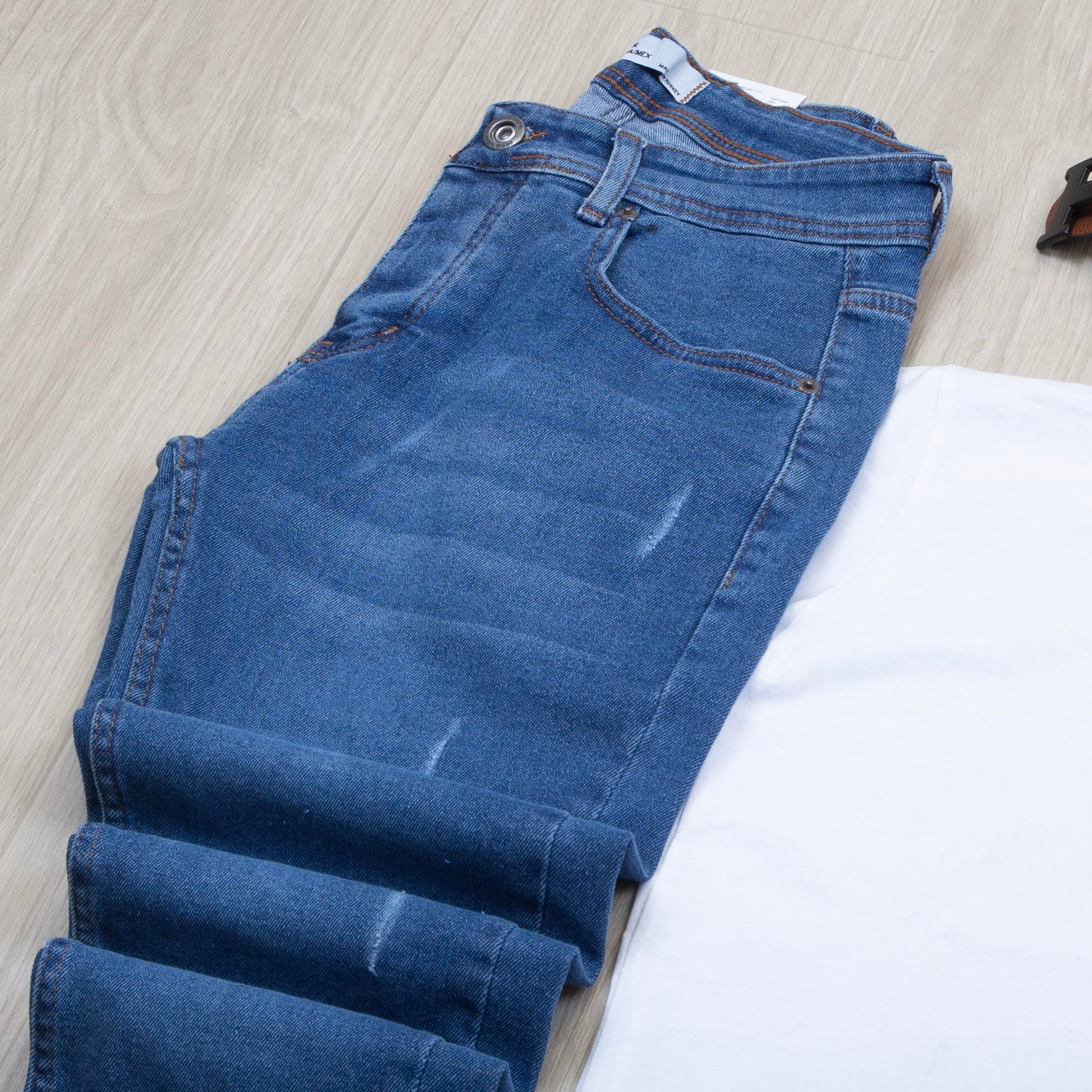 Ekose Kahve Blazer Ceket Tişört Pantolon Ayakkabı Kombin