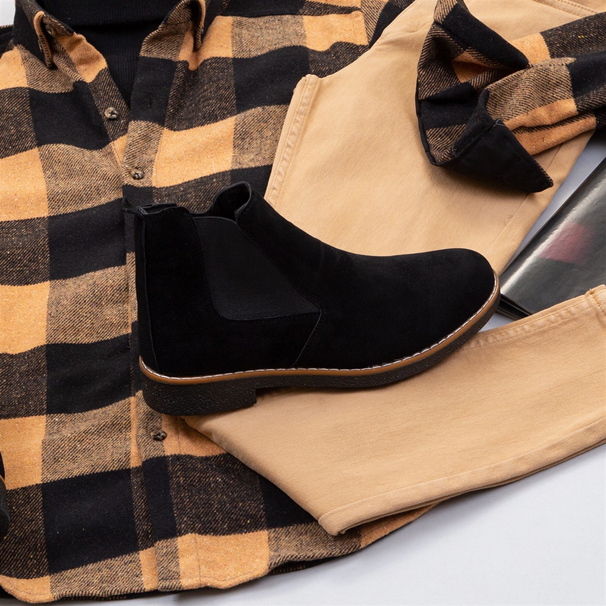 Ekose Oduncu Gömlek Boğazlı Kazak Pantolon Bot Kombin