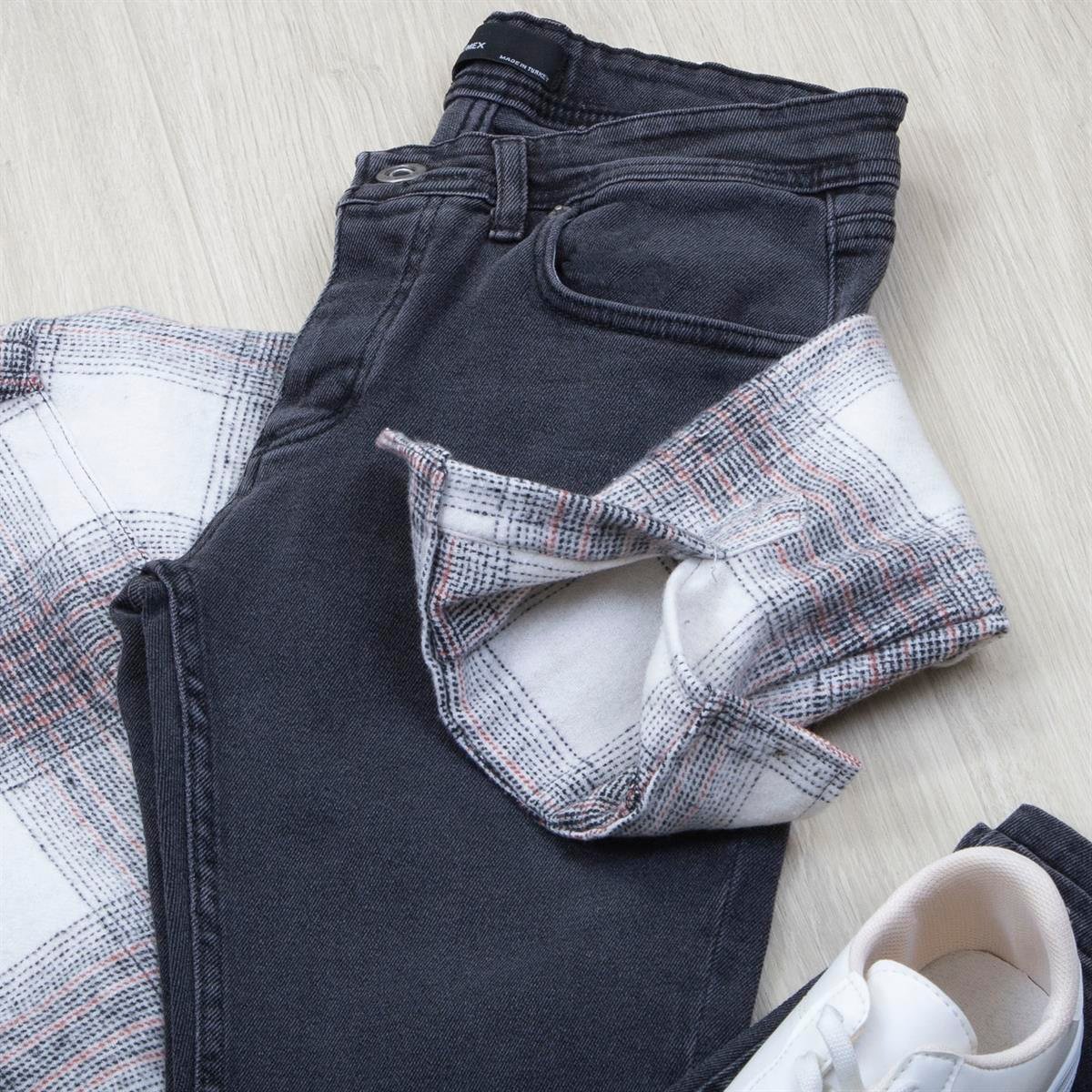 Ekose Oduncu Gömlek Pantolon Ayakkabı Kombin