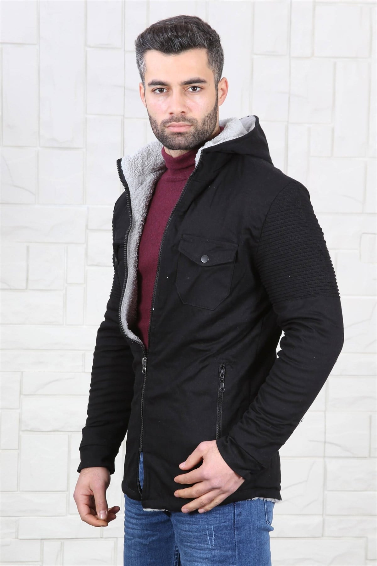 ERKEK  SİYAH SİYAH