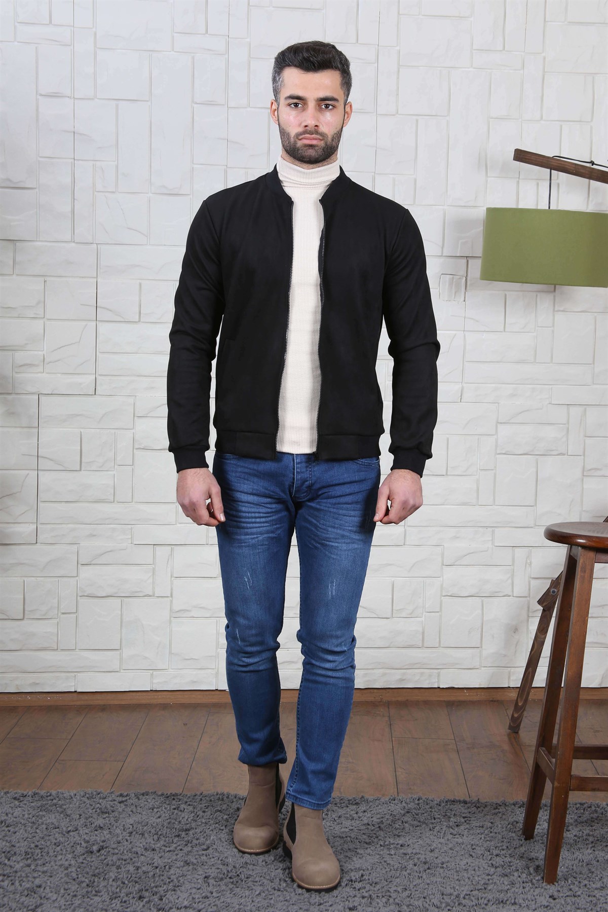 ERKEK  SİYAH SİYAH