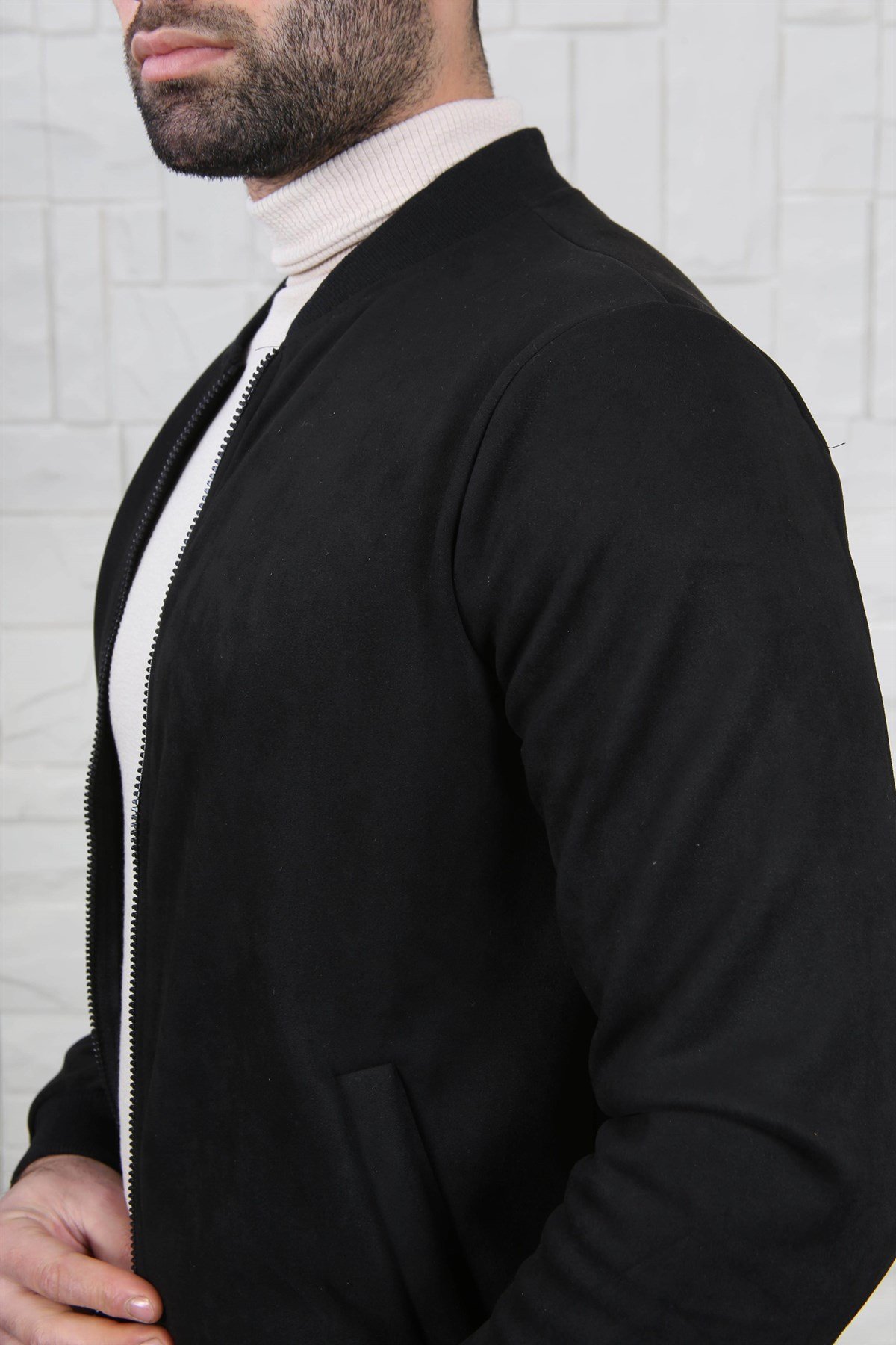 ERKEK  SİYAH SİYAH