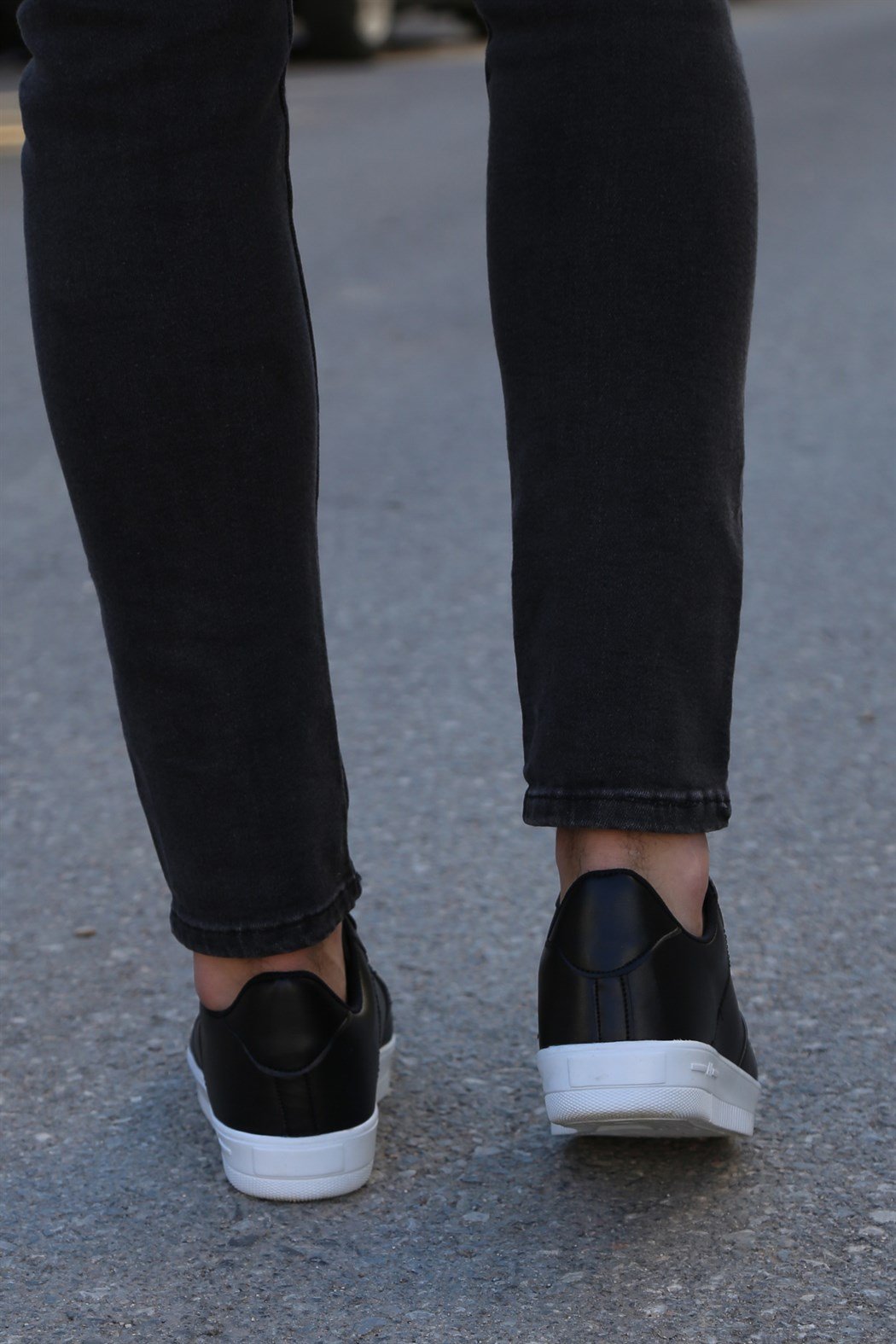 ERKEK AİR BEYAZ-SIYAH SPOR AYAKKABI BEYAZ-SIYAH