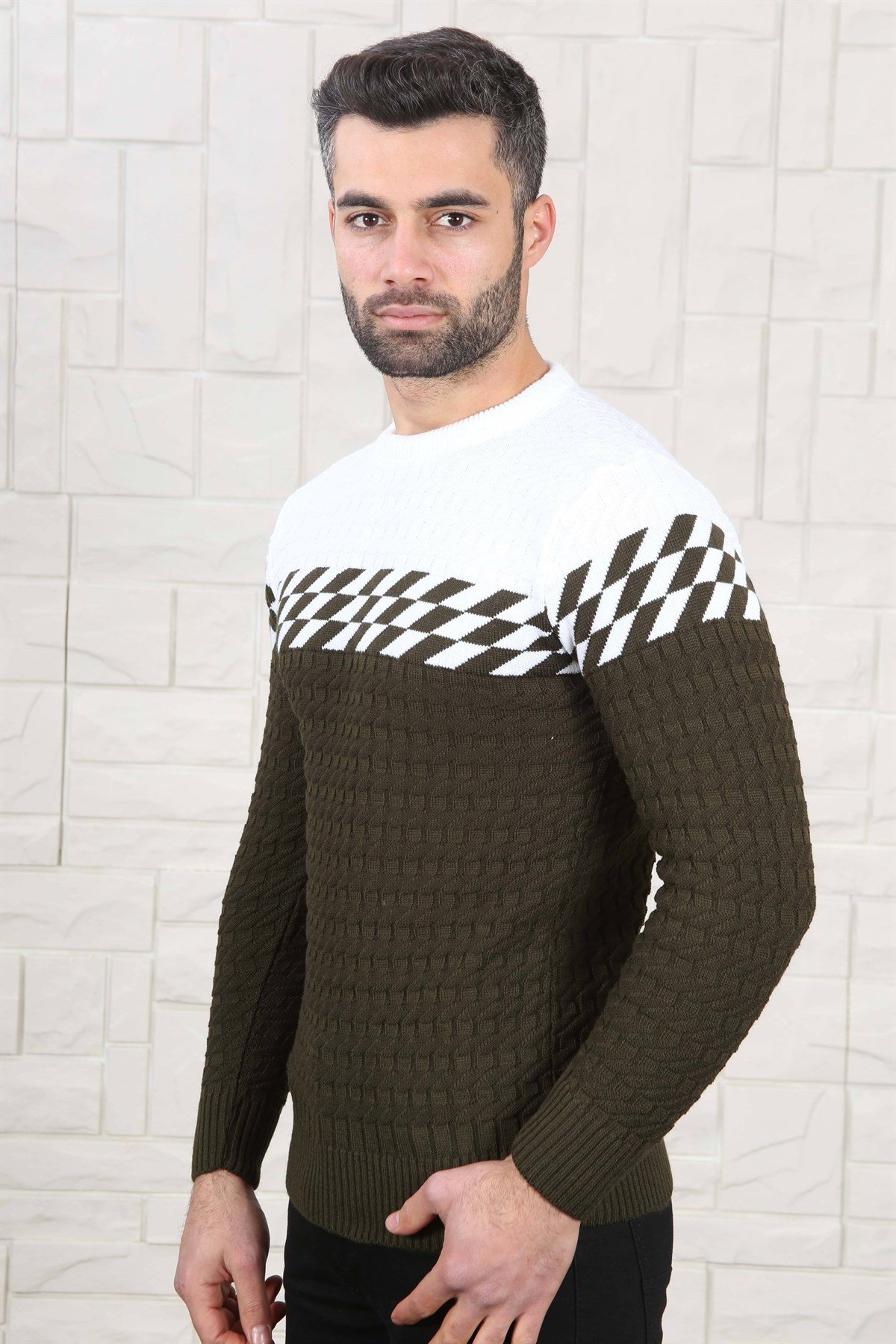 ERKEK GÖĞÜS DAMALI TRİKO KAZAK HAKİ HAKİ