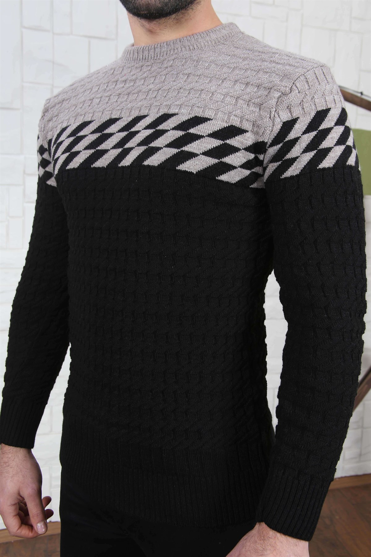 ERKEK GÖĞÜS DAMALI TRİKO KAZAK SİYAH SİYAH