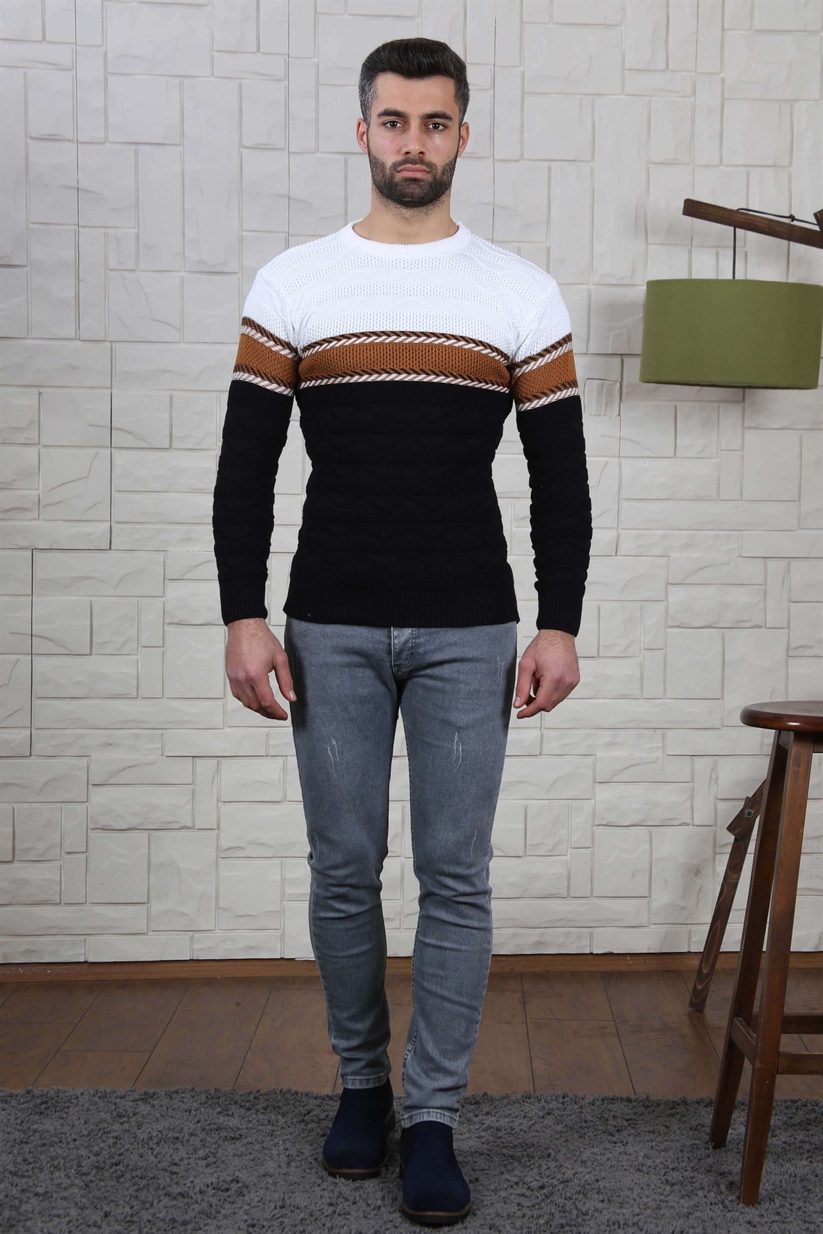 ERKEK GÖĞÜS ŞERİT ÇİGİLİ TRİKO KAZAK SIYAH-BEYAZ SIYAH-BEYAZ