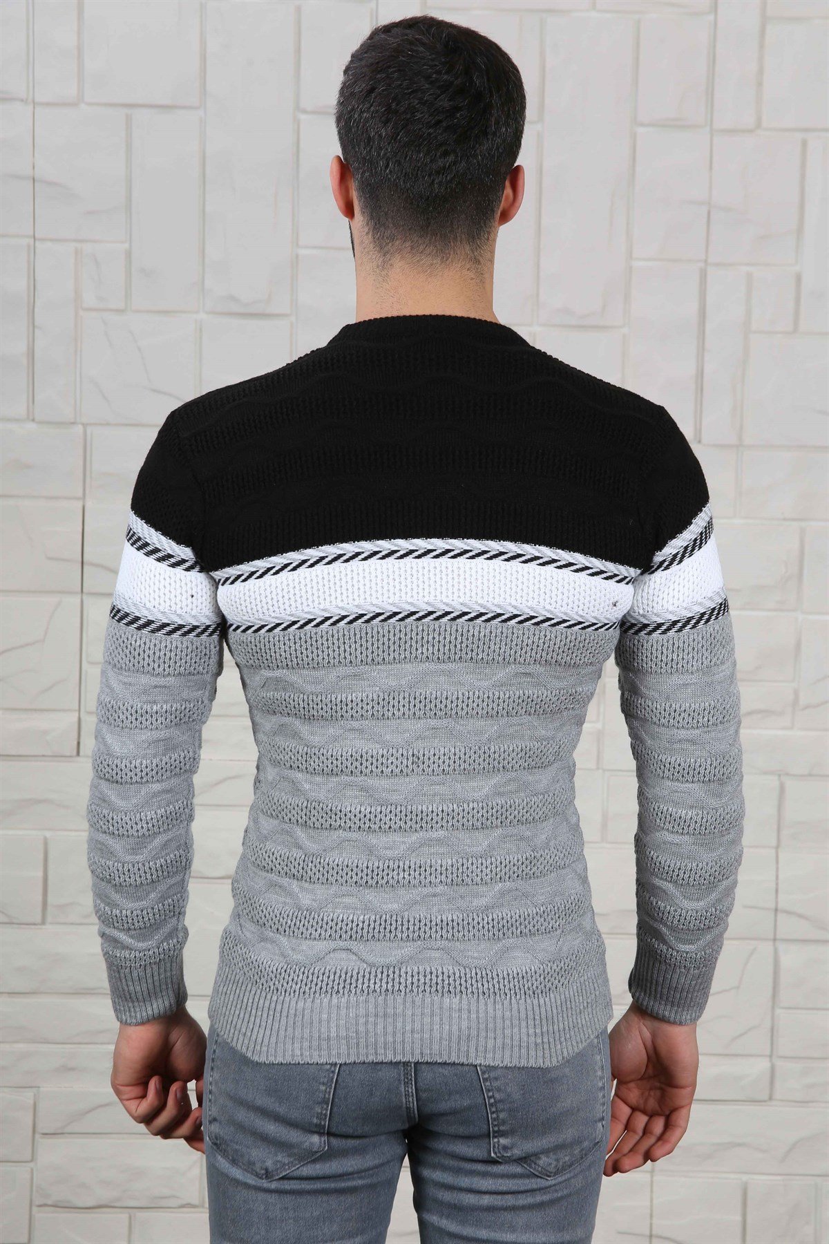 ERKEK GÖĞÜS ŞERİT ÇİGİLİ TRİKO KAZAK SİYAH-GRİ SİYAH-GRİ