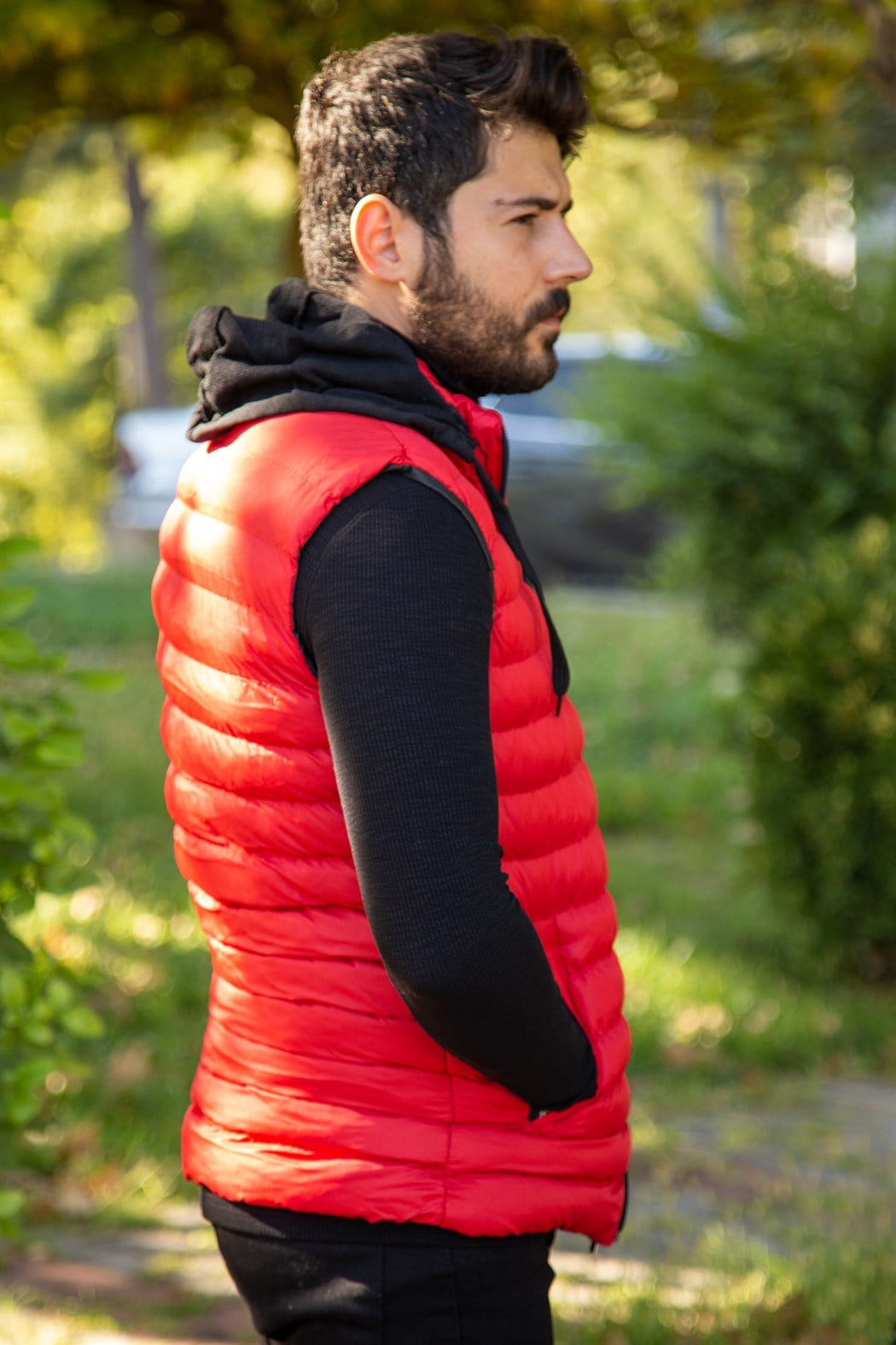 ERKEK KAPŞONLU ŞİŞME YELEK SETE KIRMIZI YELEK KIRMIZI