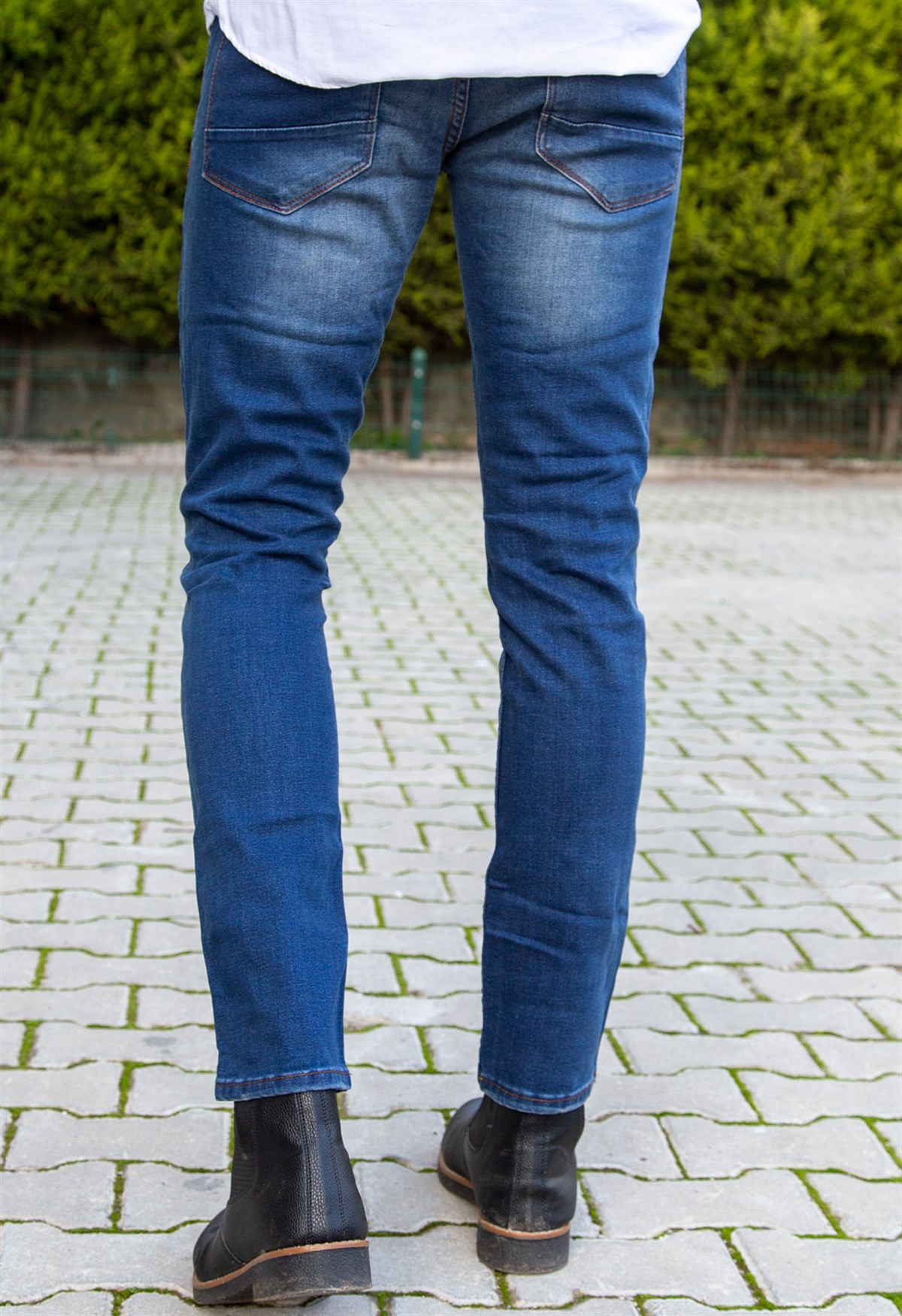 ERKEK LİKRALI YIRTIKLI MODEL 1 JEAN YIRTIKLI MODEL 1