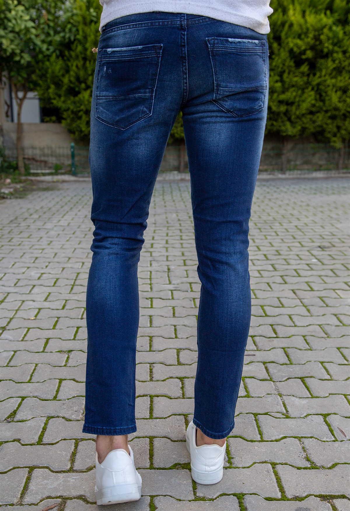 ERKEK LİKRALI YIRTIKLI MODEL 3 JEAN YIRTIKLI MODEL 3