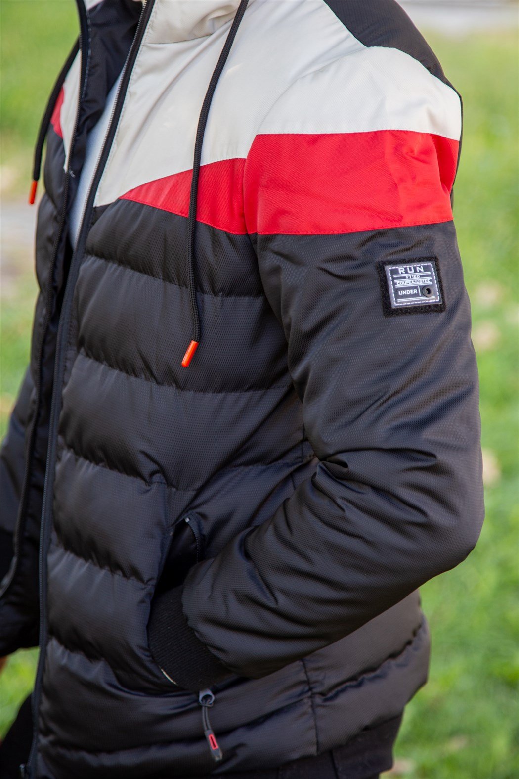 ERKEK ÜÇ RENK PARÇALI ŞİŞME MONT SİYAH mont SİYAH