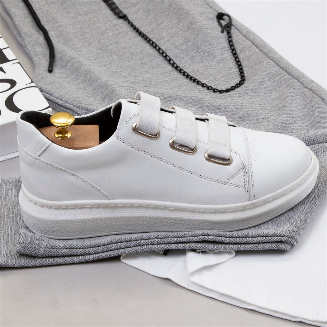 Fermuar Detaylı Tişört Gri Zincirli Jogger Ayakkabı Kombin