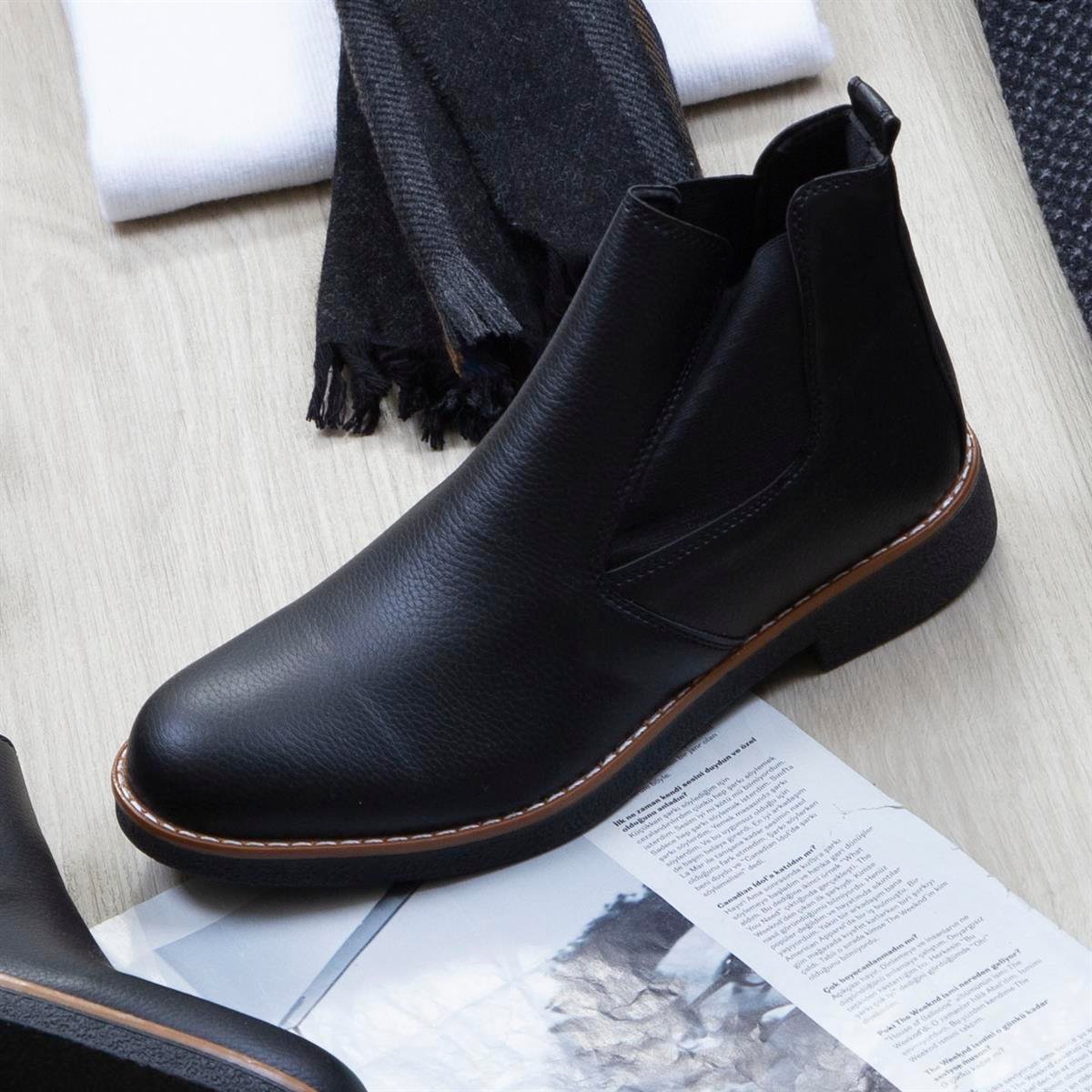 Füme Desenli Kaşe Kaban Boğazlı Body Pantolon Bot Kombin