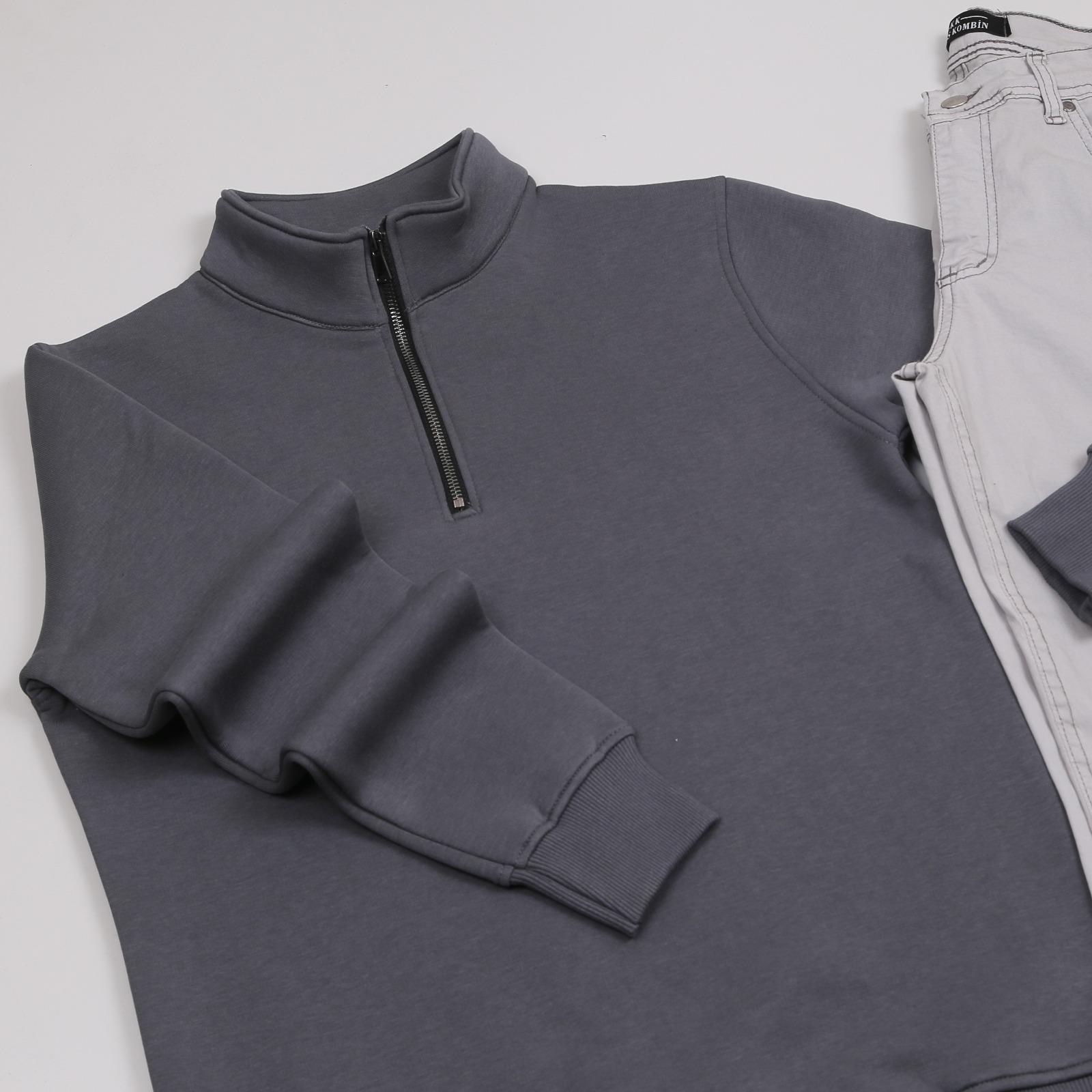 Füme Dik Yaka Sweatshirt Gri Kot Pantolon Ayakkabı  Kombini