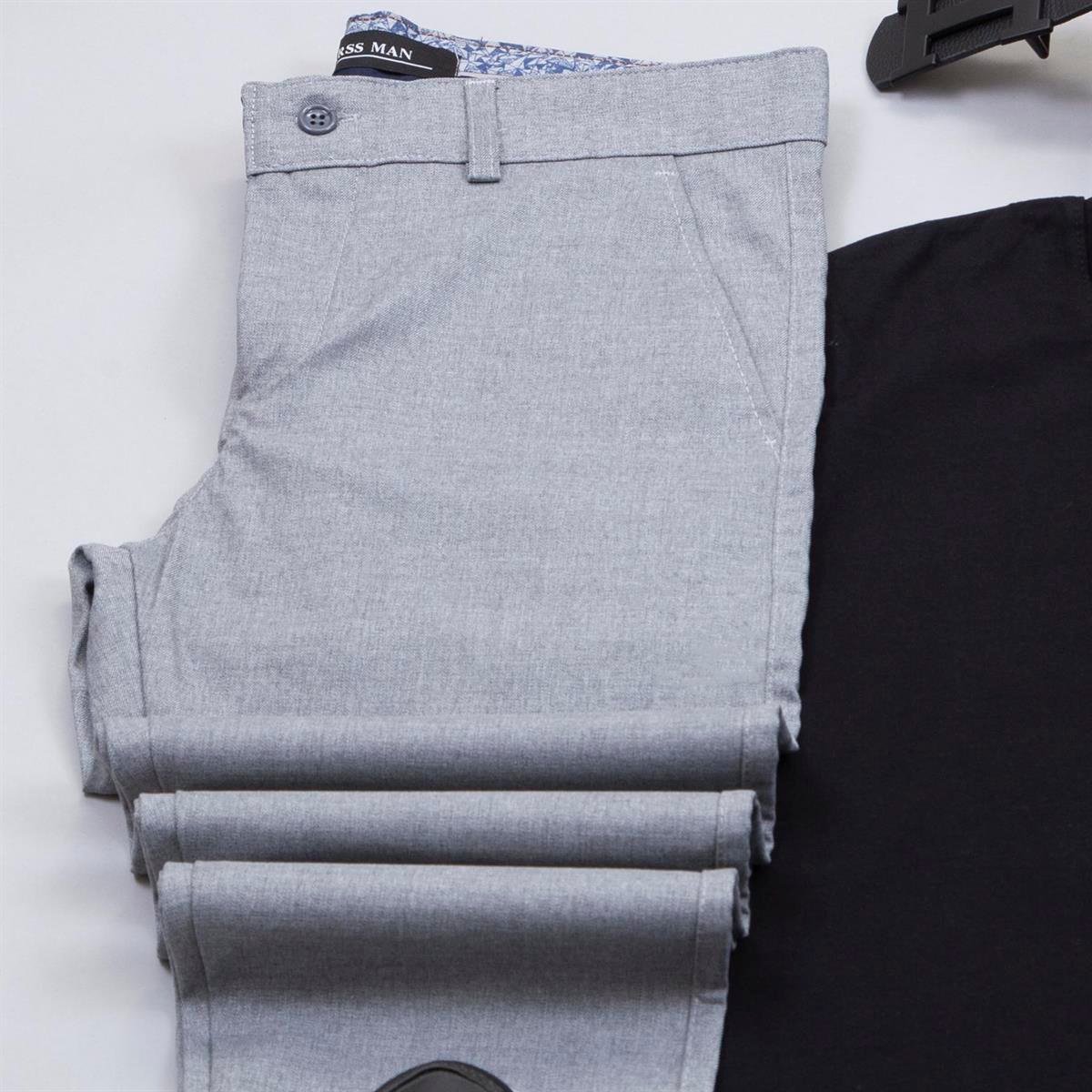 Füme Ekoseli Blazer Ceket Tişört Pantolon Ayakkabı Kombin