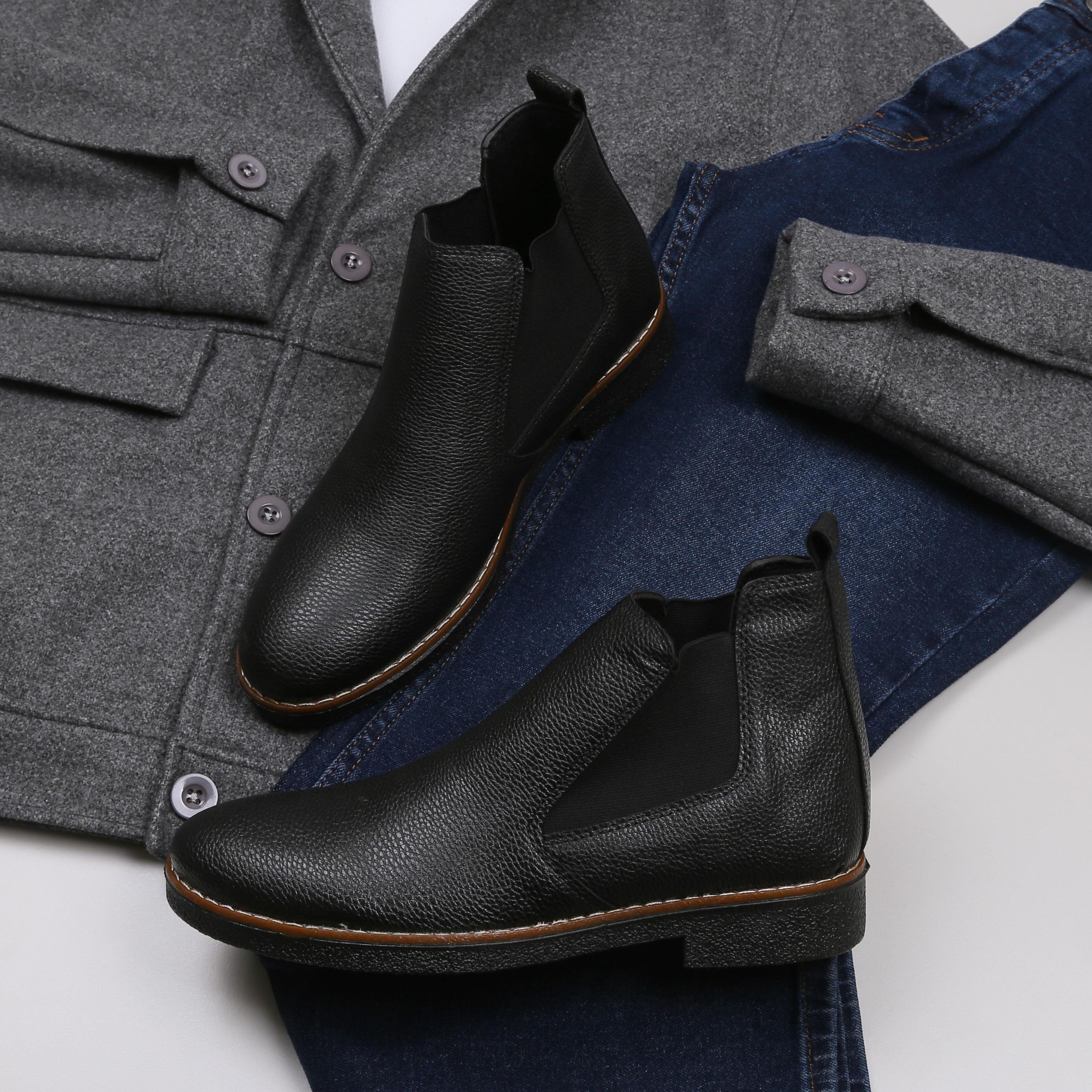 Füme Kaşe Ceket Boğazlı Body Kot Pantolon Bot Kombini