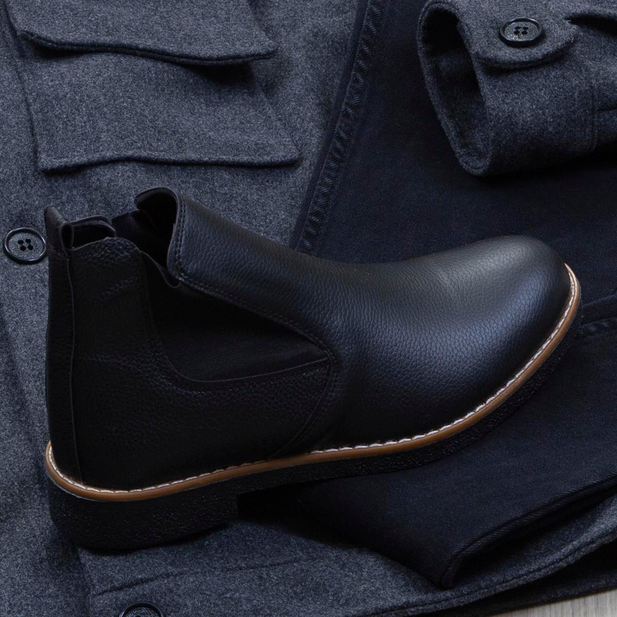 Füme Kaşe Ceket Boğazlı Body Pantolon Bot Kombin